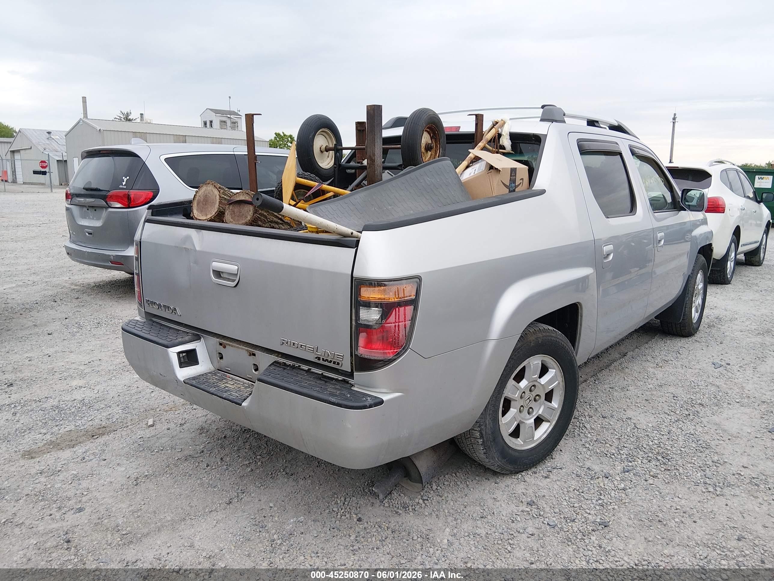 2008 Honda Ridgeline Rts Silver vin: 2HJYK16438H525005