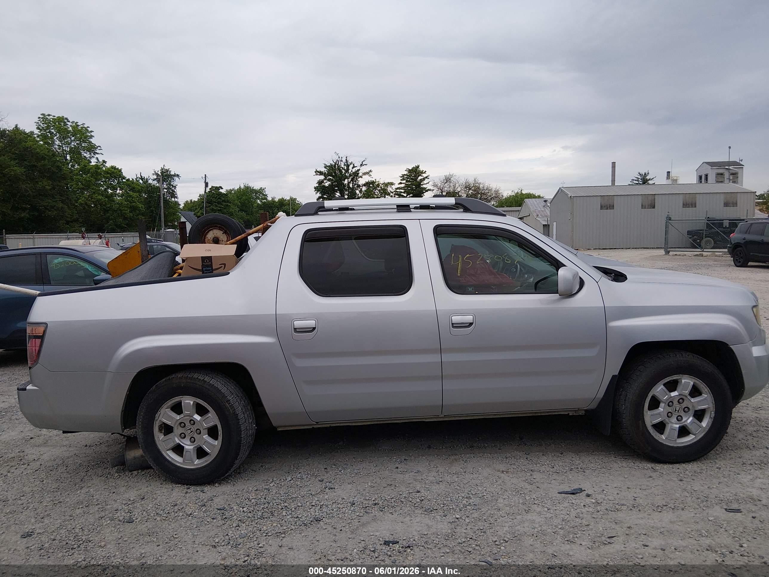 2008 Honda Ridgeline Rts Silver vin: 2HJYK16438H525005
