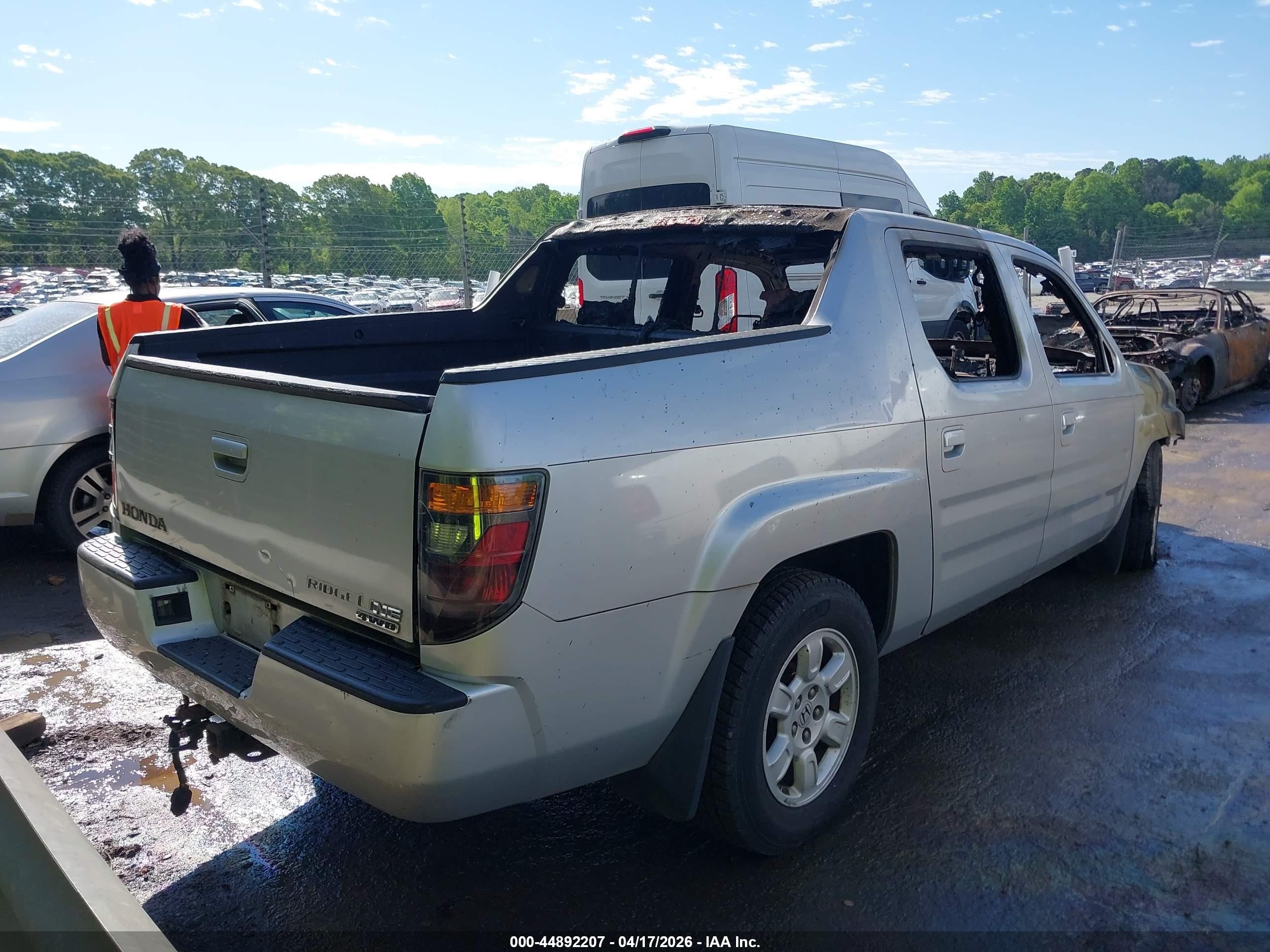 2006 Honda Ridgeline Rts Silver vin: 2HJYK16456H523544