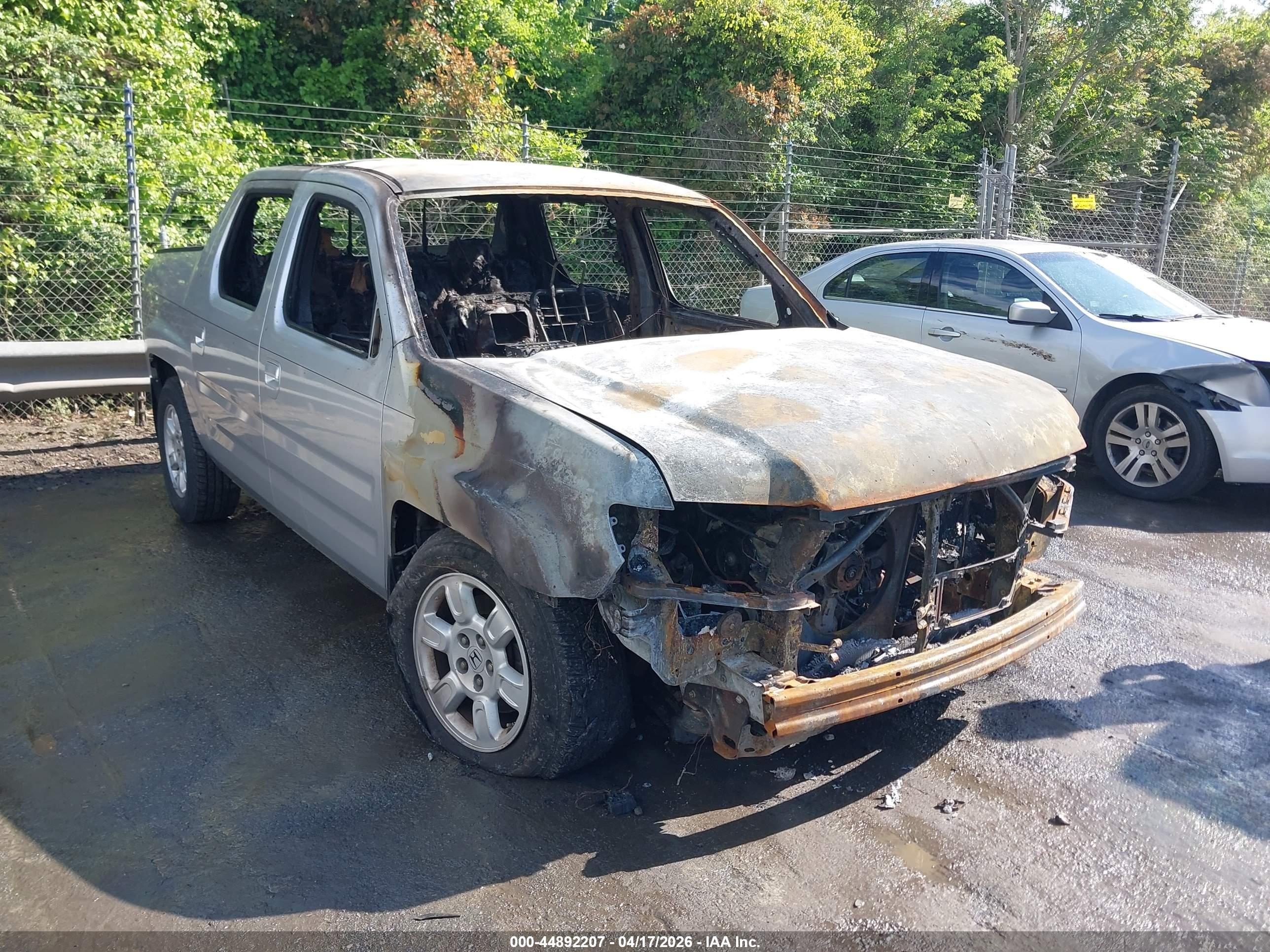 2006 Honda Ridgeline Rts Silver vin: 2HJYK16456H523544
