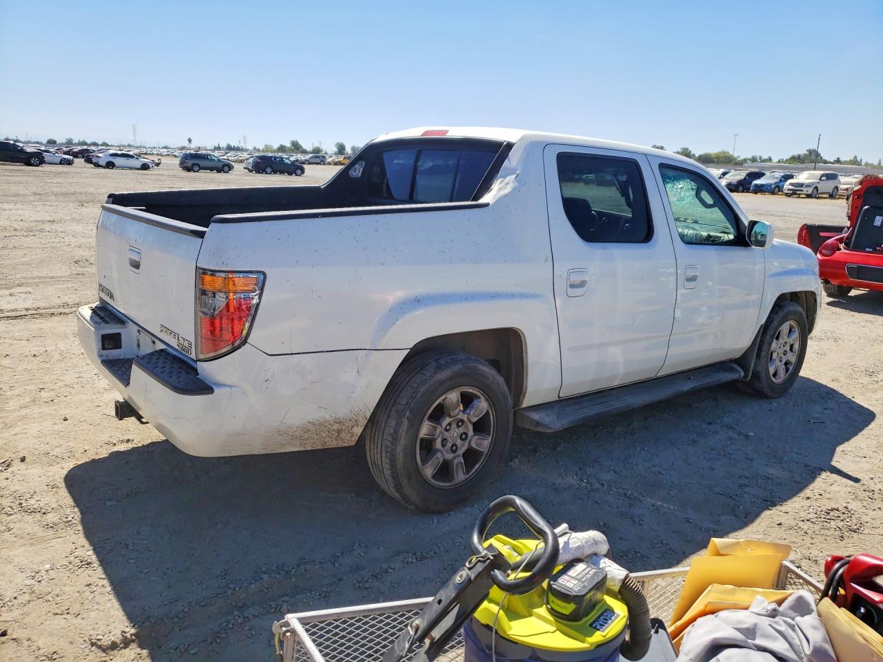 2006 Honda Ridgeline Rts White vin: 2HJYK16476H569117