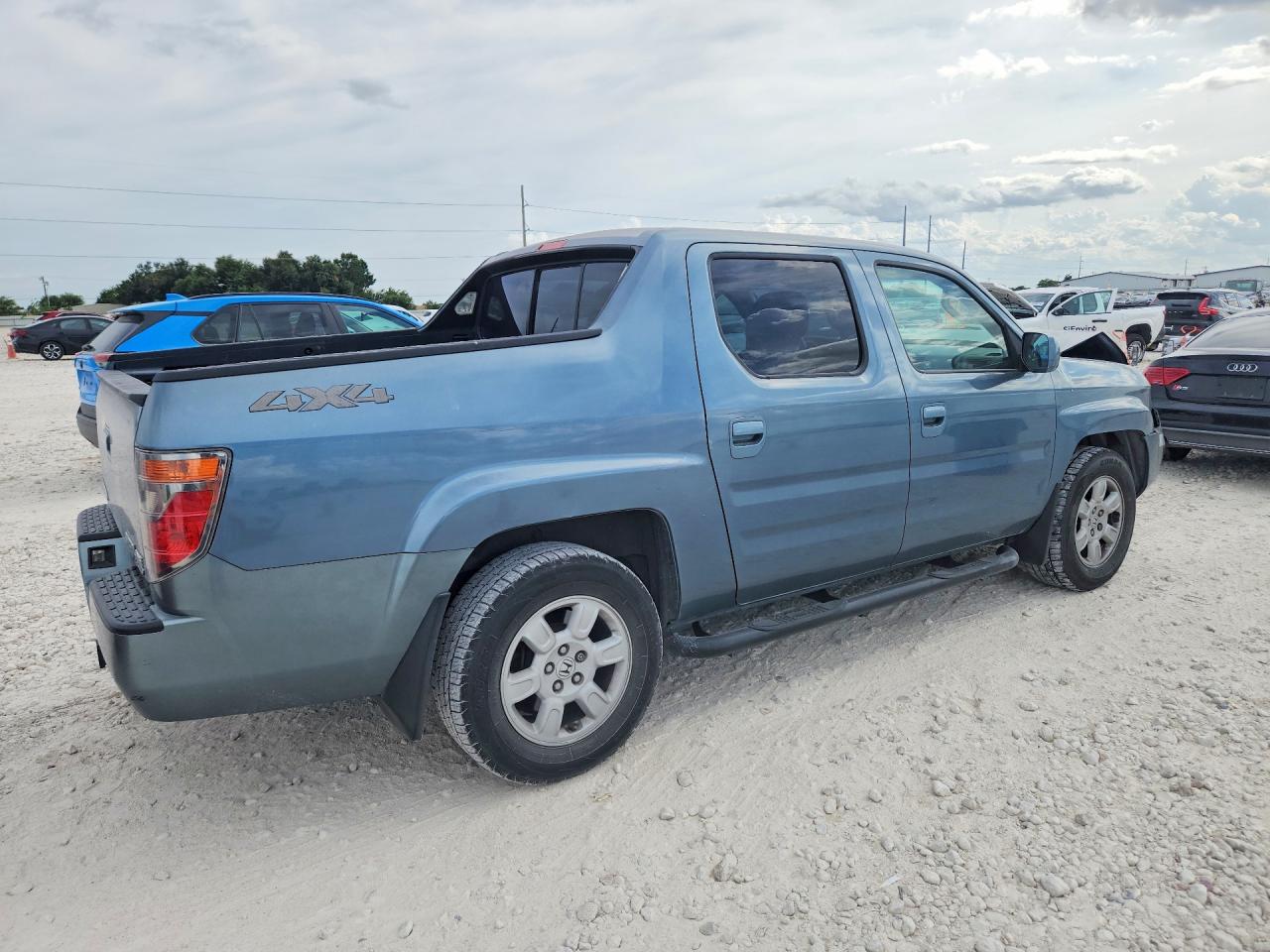2007 Honda Ridgeline Rts Blue vin: 2HJYK16487H506383