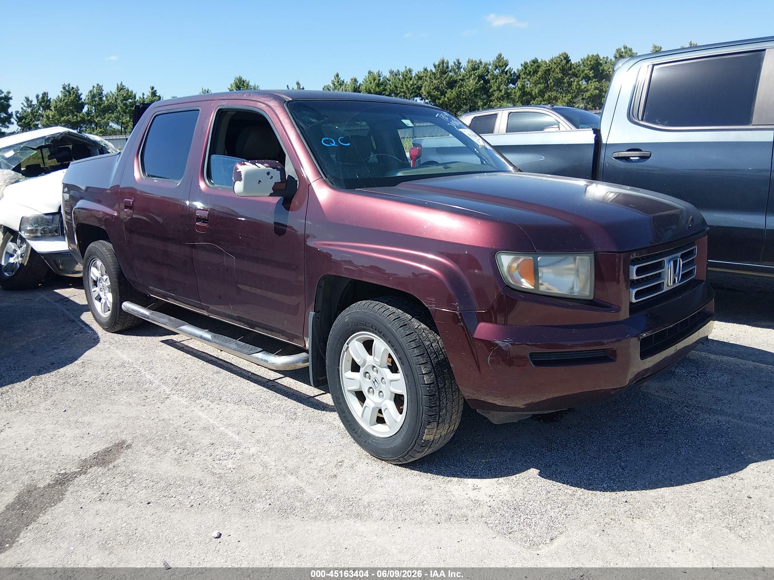 2007 Honda Ridgeline Rts Maroon vin: 2HJYK16487H550447