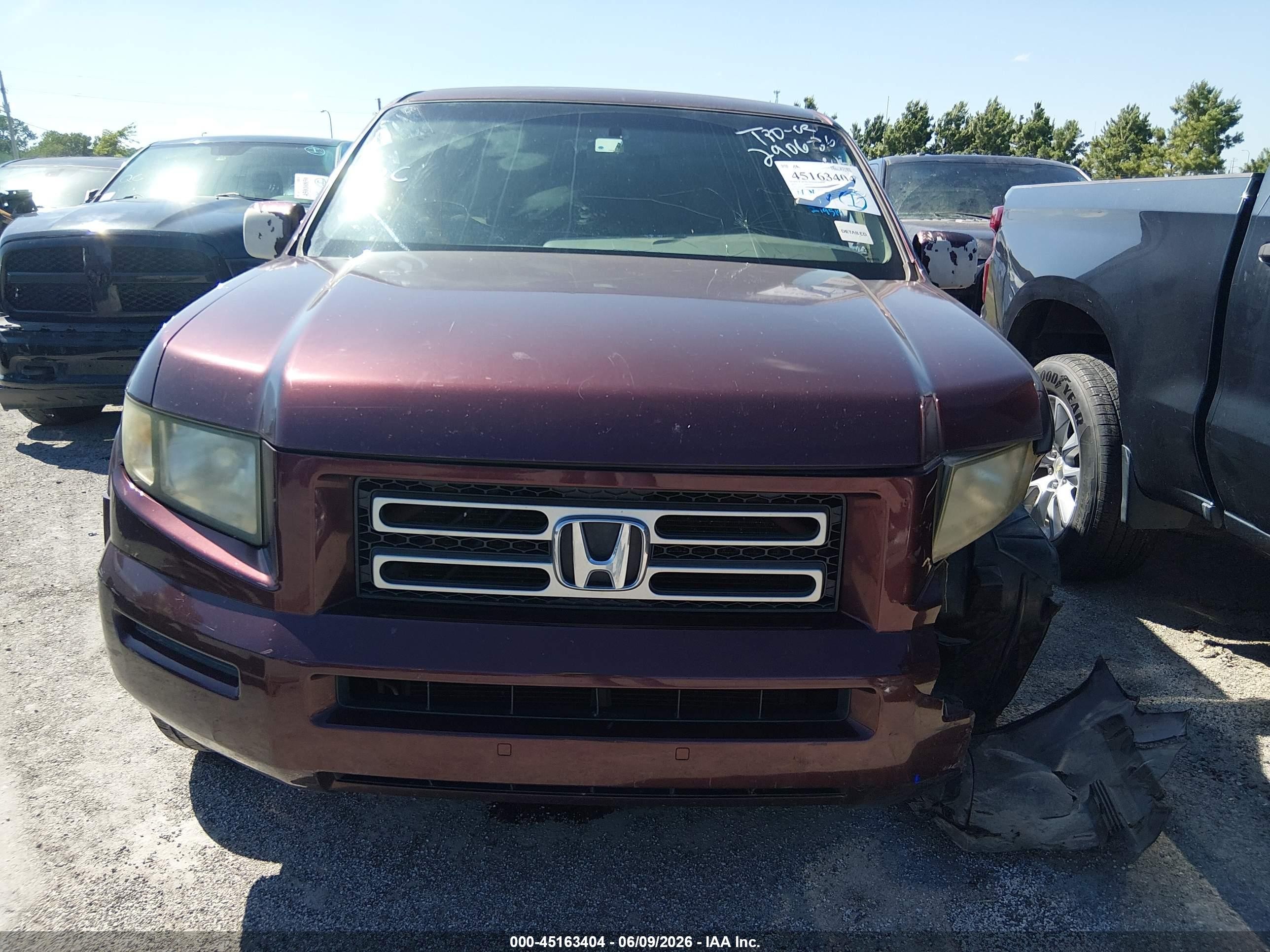 2007 Honda Ridgeline Rts Maroon vin: 2HJYK16487H550447