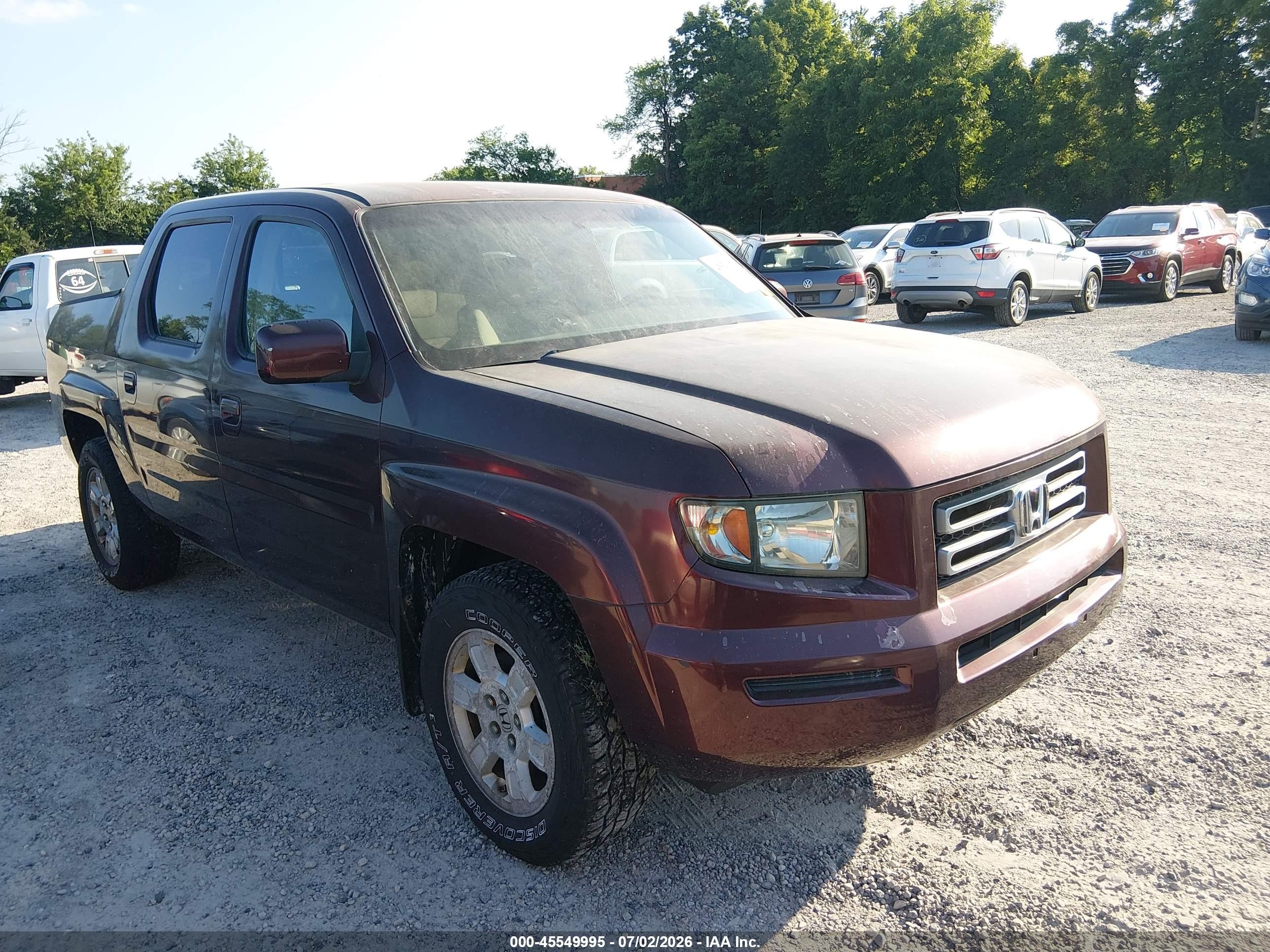 2008 Honda Ridgeline Rts Maroon vin: 2HJYK16488H504845