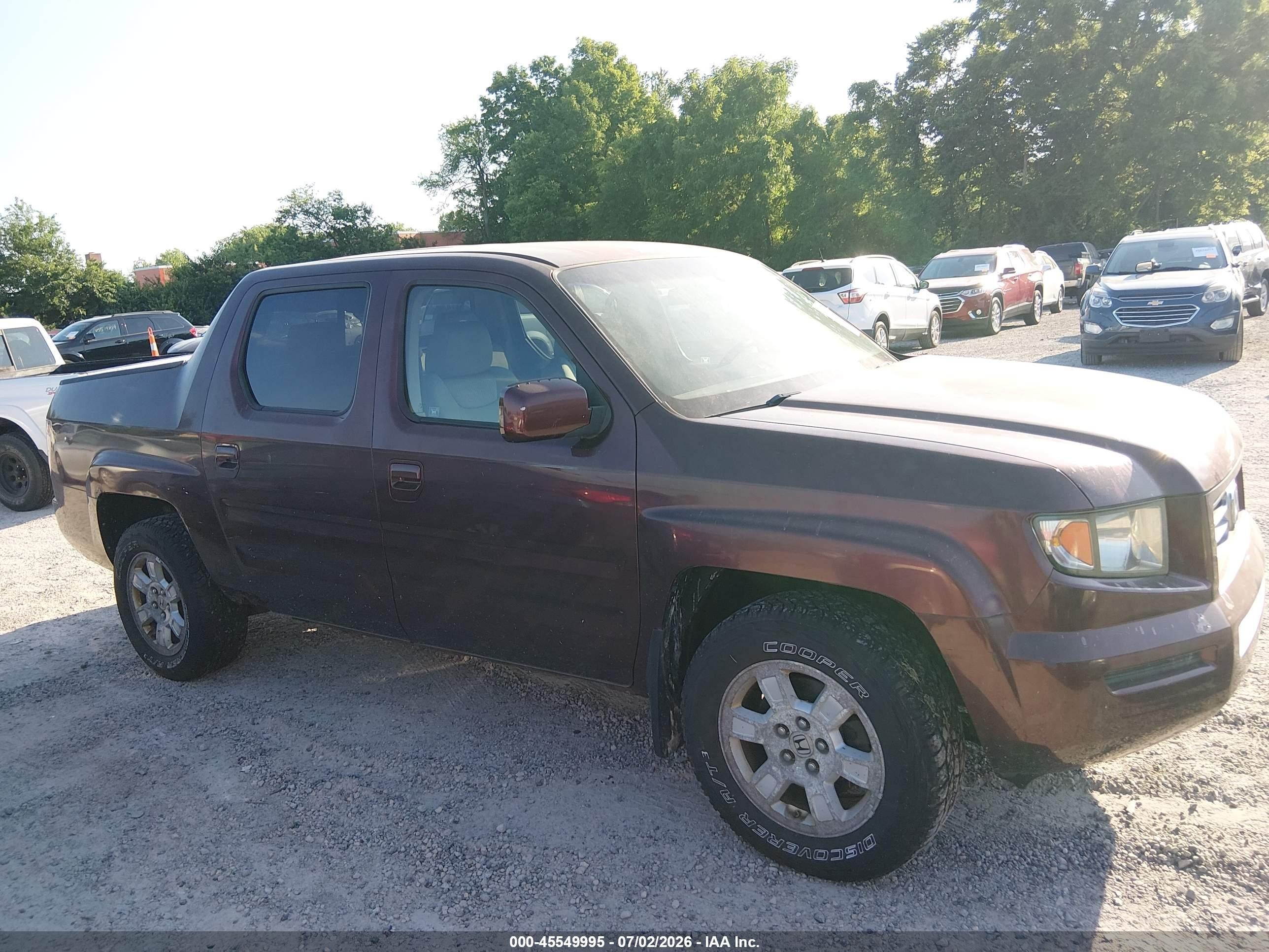 2008 Honda Ridgeline Rts Maroon vin: 2HJYK16488H504845