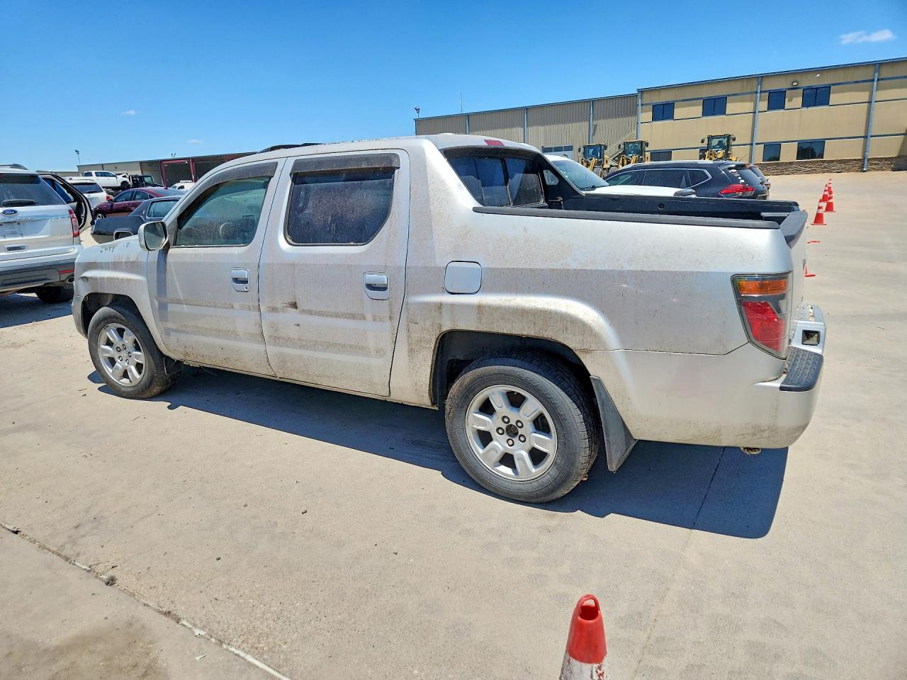 2006 Honda Ridgeline Rtl Silver vin: 2HJYK16506H512072