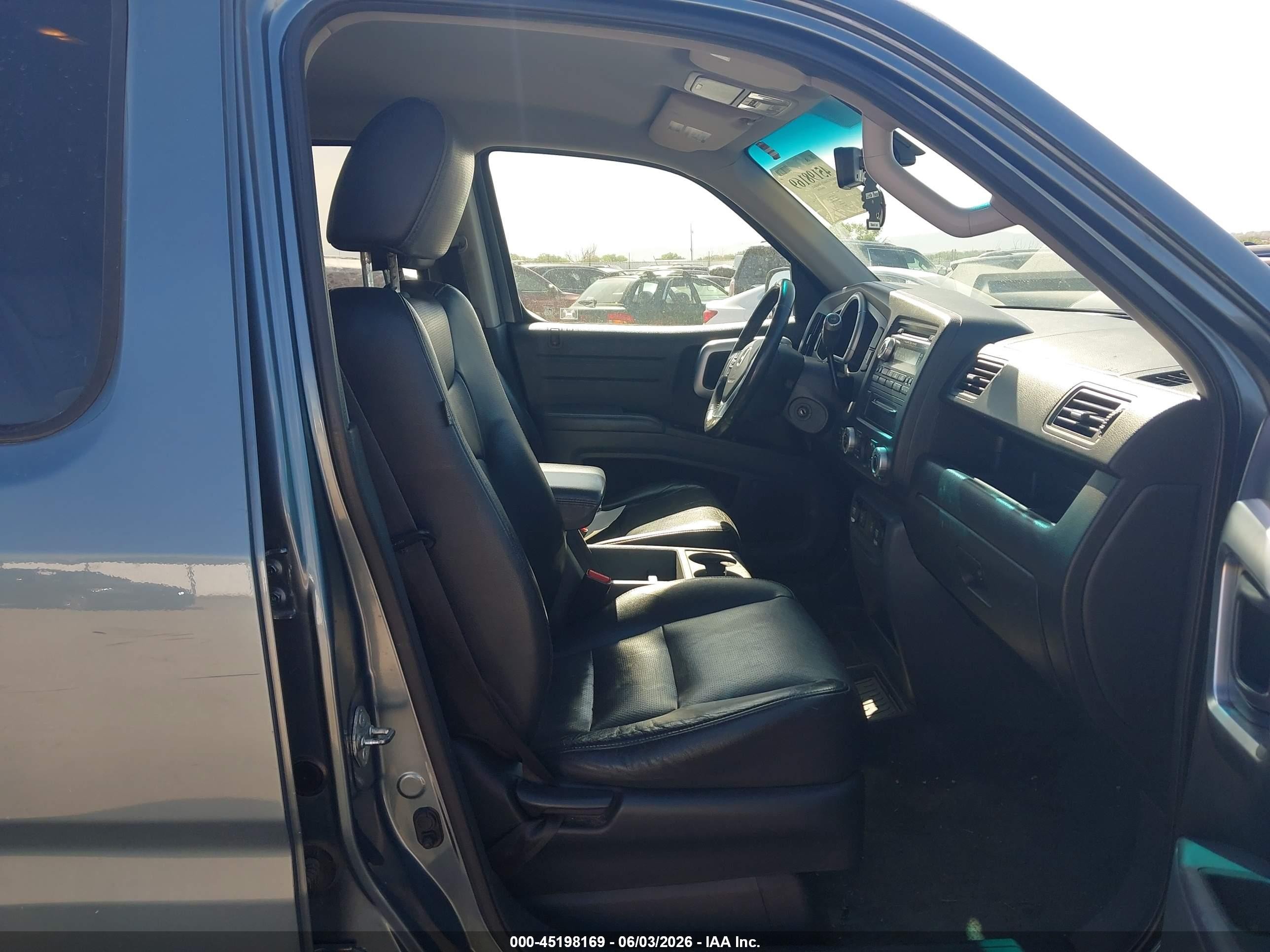 2006 Honda Ridgeline Rtl Blue vin: 2HJYK16506H548246