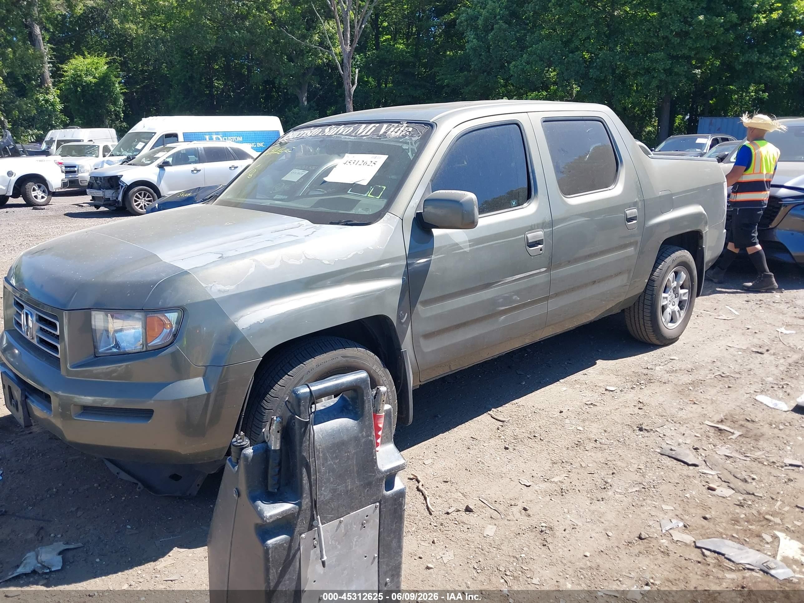 2007 Honda Ridgeline Rtl Beige vin: 2HJYK16507H521453