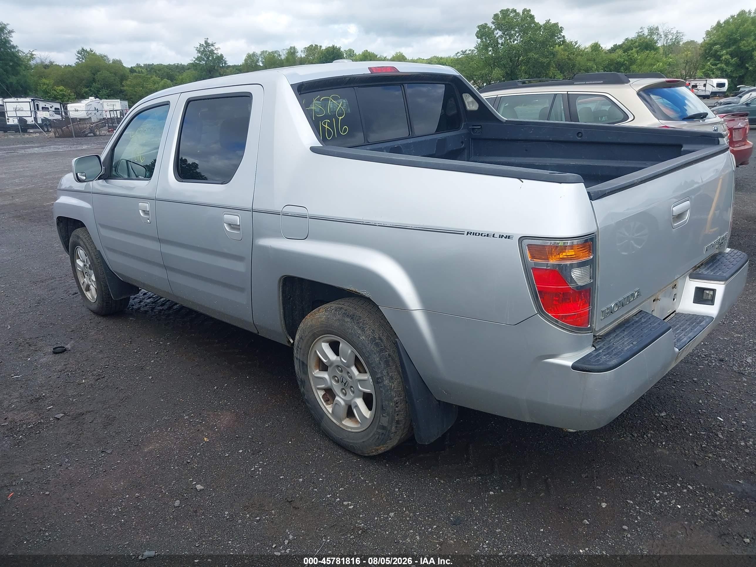 2007 Honda Ridgeline Rtl Silver vin: 2HJYK16507H529472