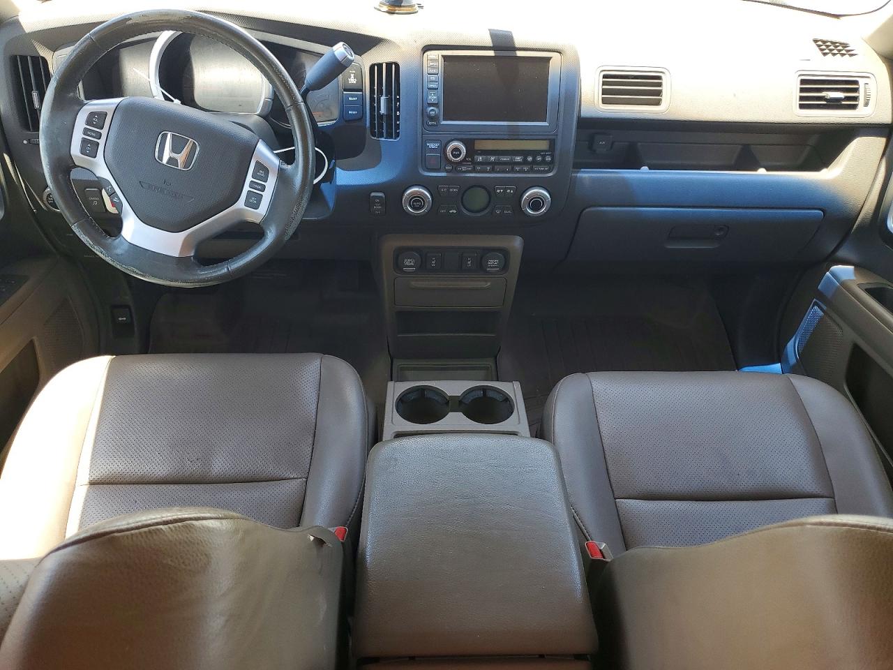 2008 Honda Ridgeline Rtl White vin: 2HJYK16508H500071