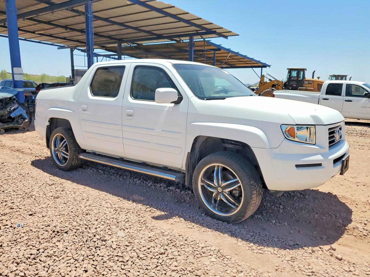 2008 Honda Ridgeline Rtl White vin: 2HJYK16508H500071
