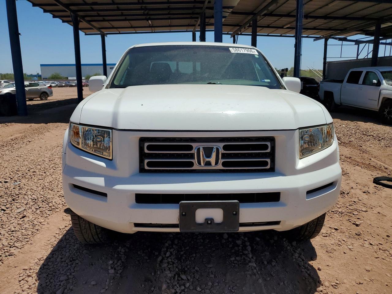 2008 Honda Ridgeline Rtl White vin: 2HJYK16508H500071
