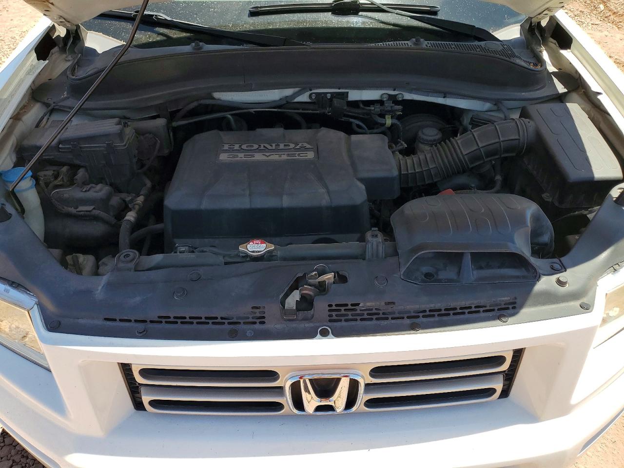 2008 Honda Ridgeline Rtl White vin: 2HJYK16508H500071