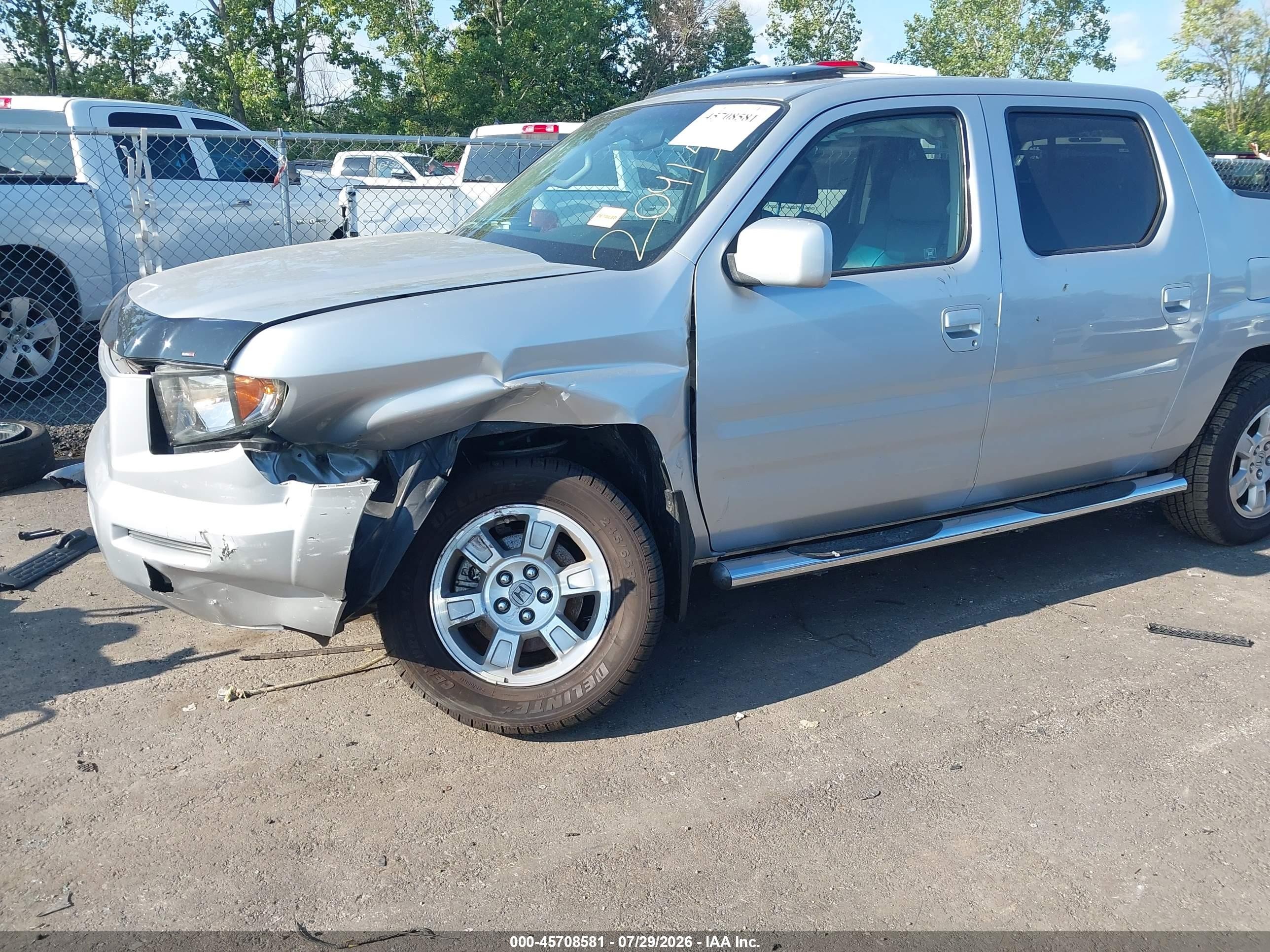 2008 Honda Ridgeline Rtl Silver vin: 2HJYK16508H506310