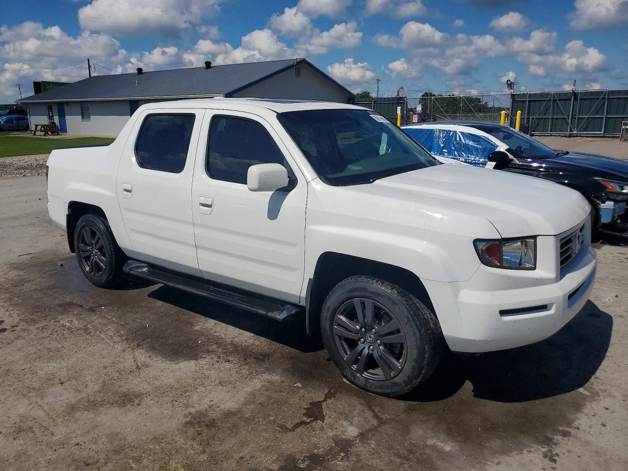 2008 Honda Ridgeline Rtl White vin: 2HJYK16508H522149