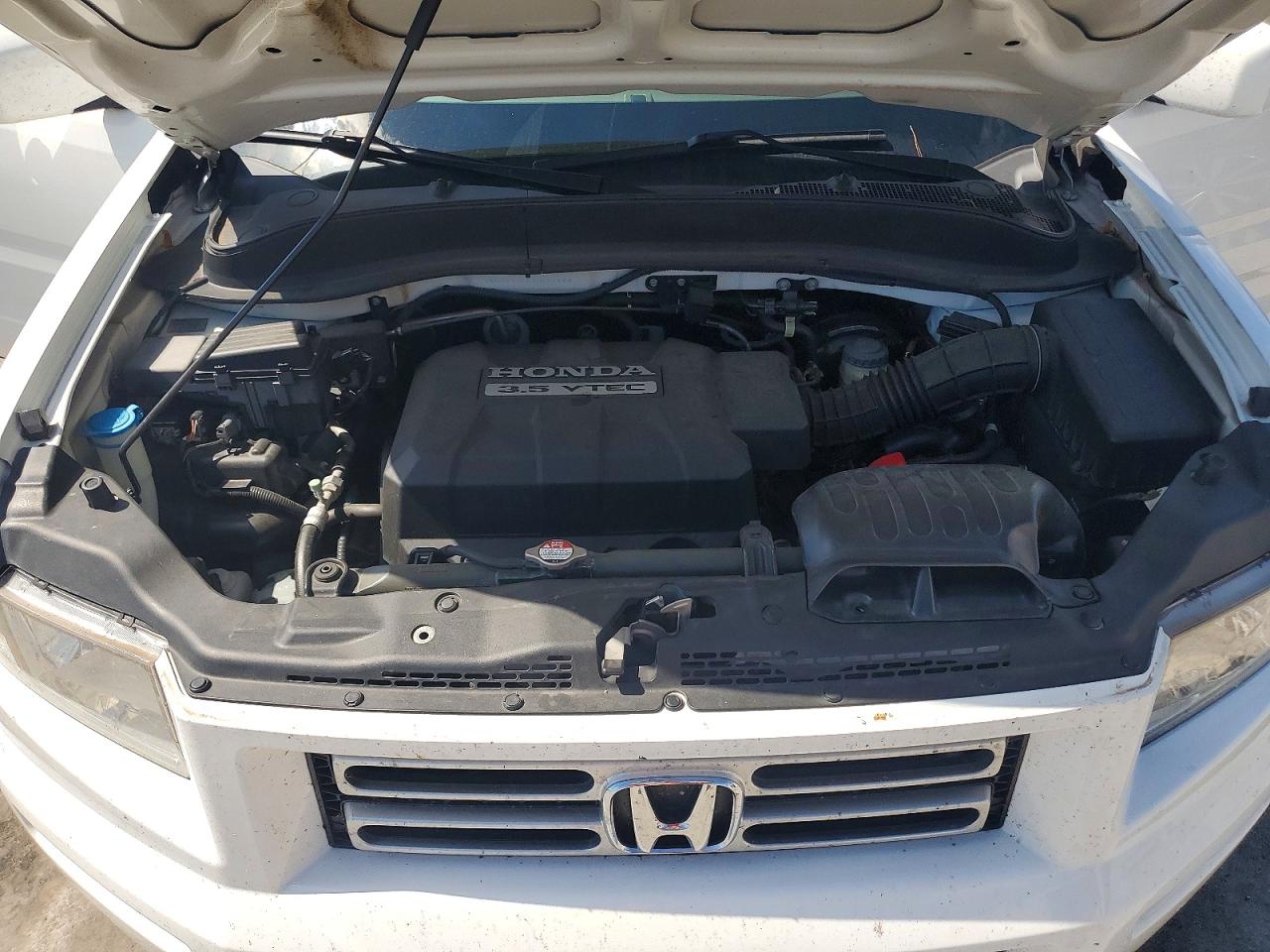 2008 Honda Ridgeline Rtl White vin: 2HJYK16508H522149