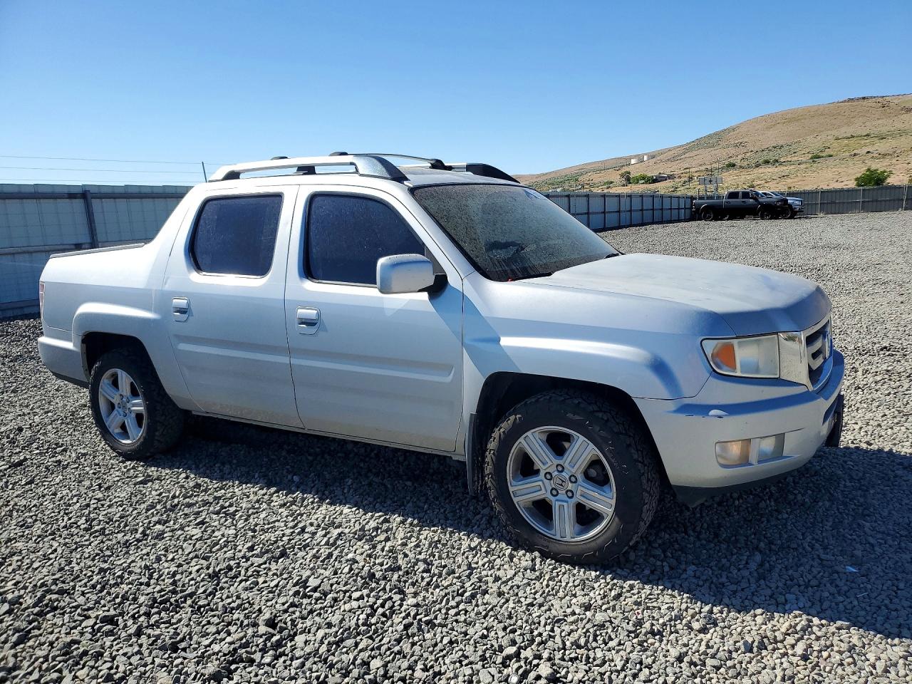 2009 Honda Ridgeline Rtl Silver vin: 2HJYK16509H501433