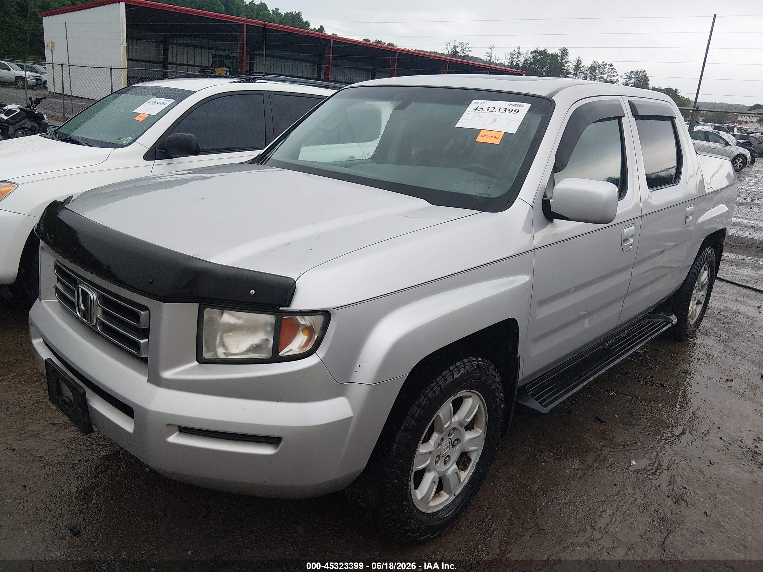 2006 Honda Ridgeline Rtl Silver vin: 2HJYK16516H511268