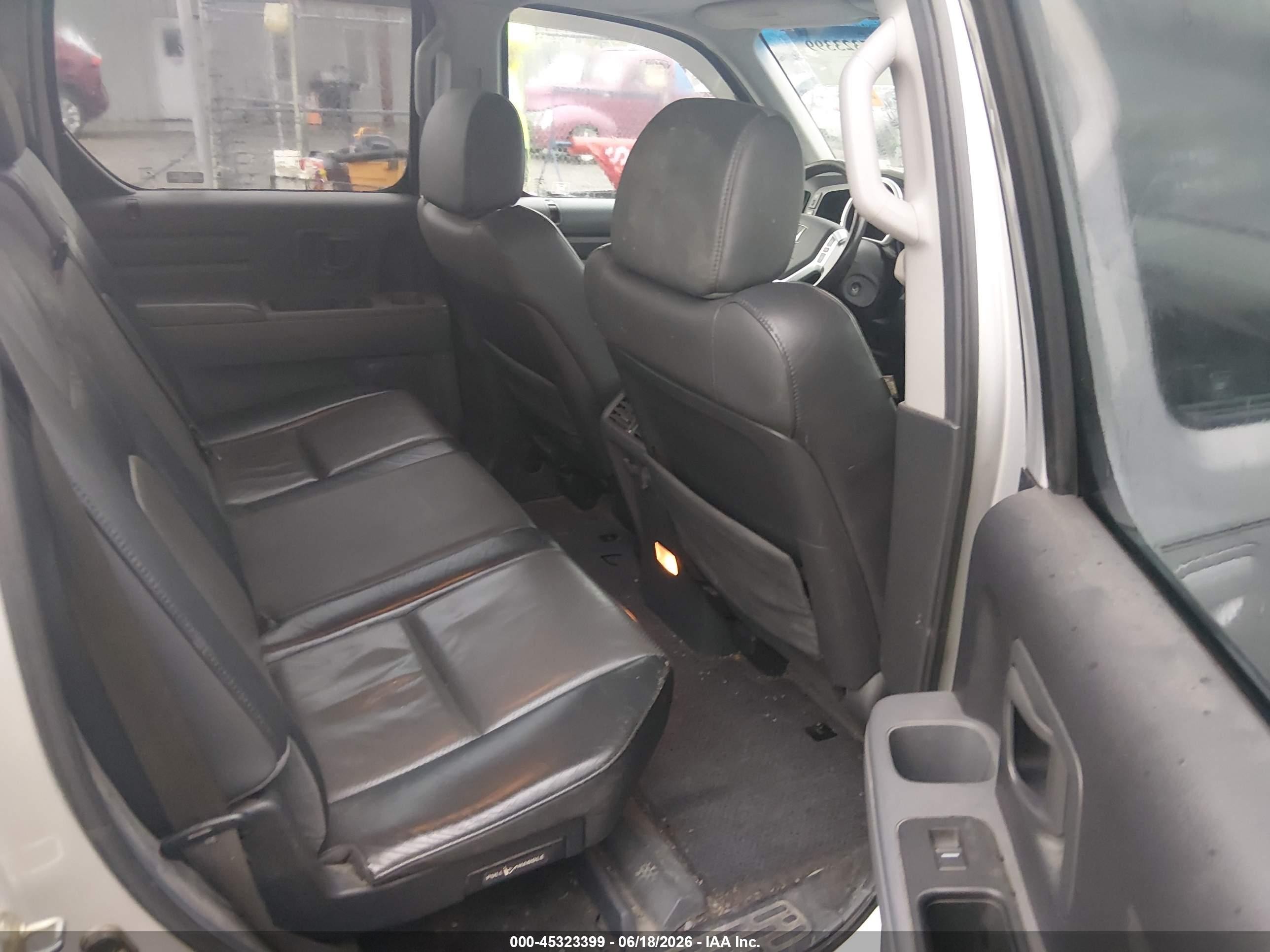 2006 Honda Ridgeline Rtl Silver vin: 2HJYK16516H511268