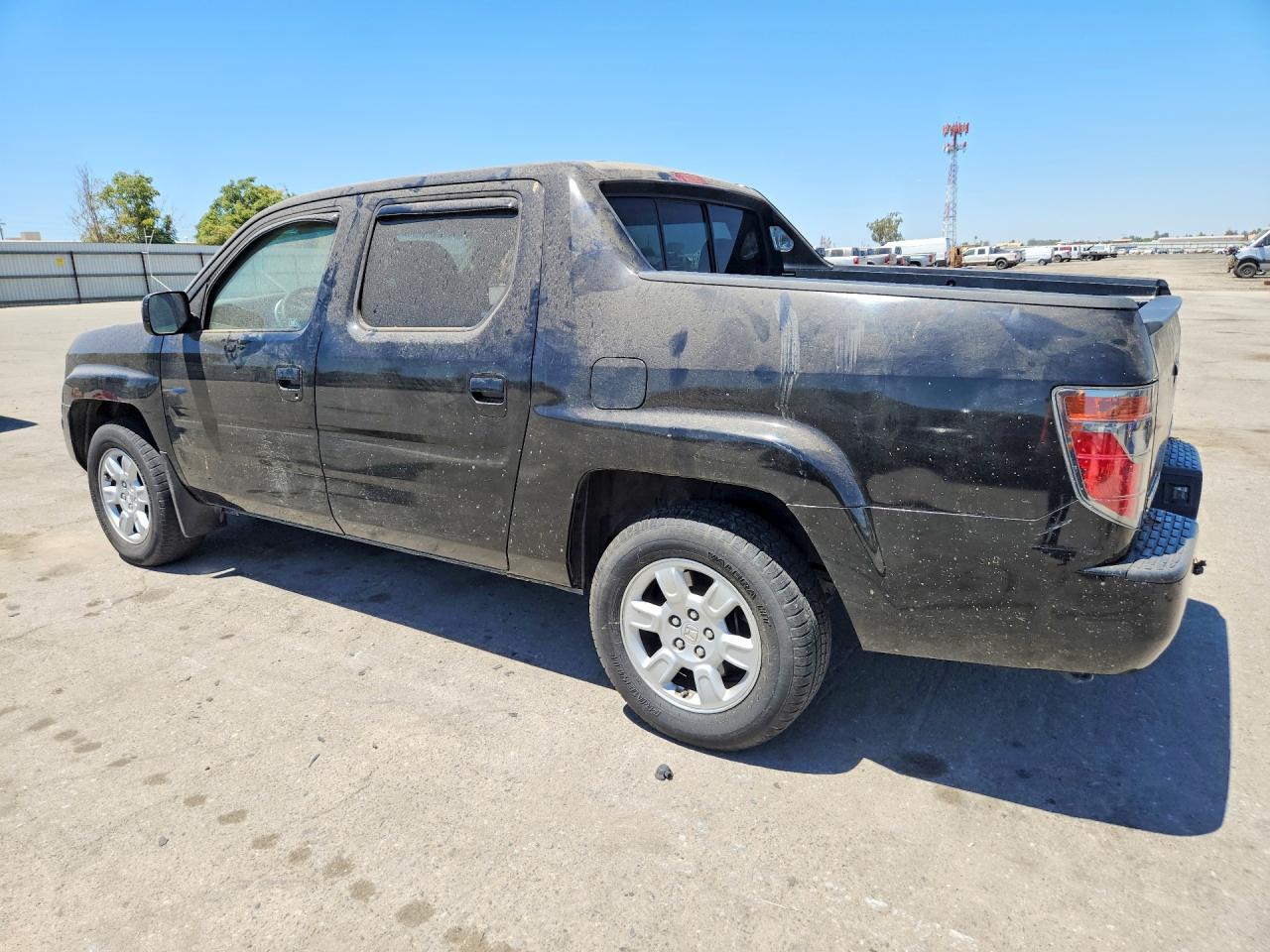 2006 Honda Ridgeline Rtl Black vin: 2HJYK16516H523615