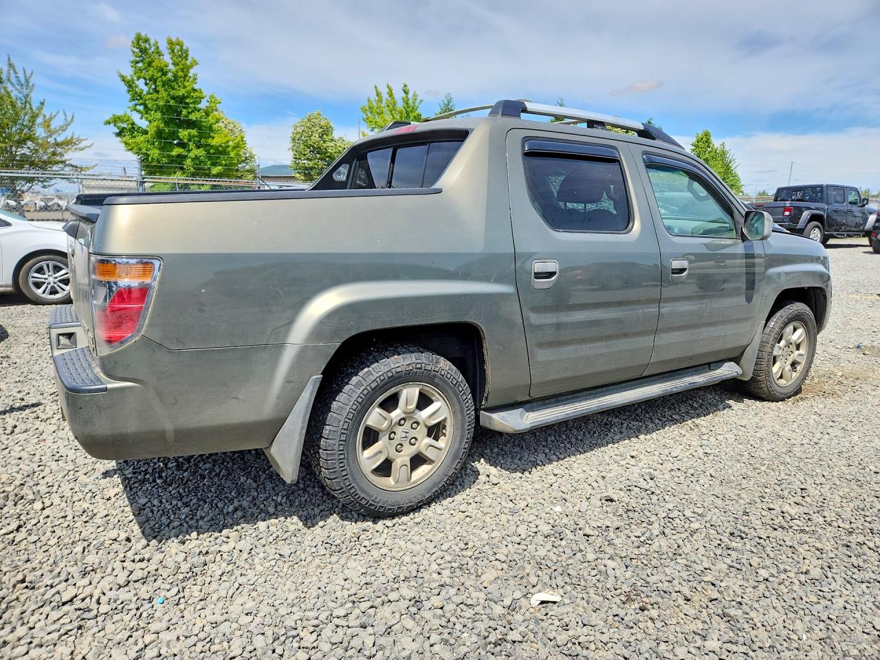 2007 Honda Ridgeline Rtl Gray vin: 2HJYK16517H506153