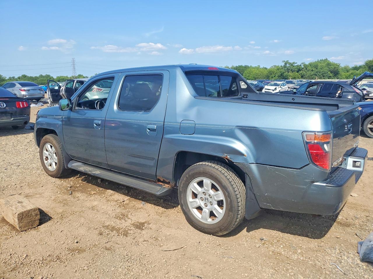 2007 Honda Ridgeline Rtl Turquoise vin: 2HJYK16517H512390