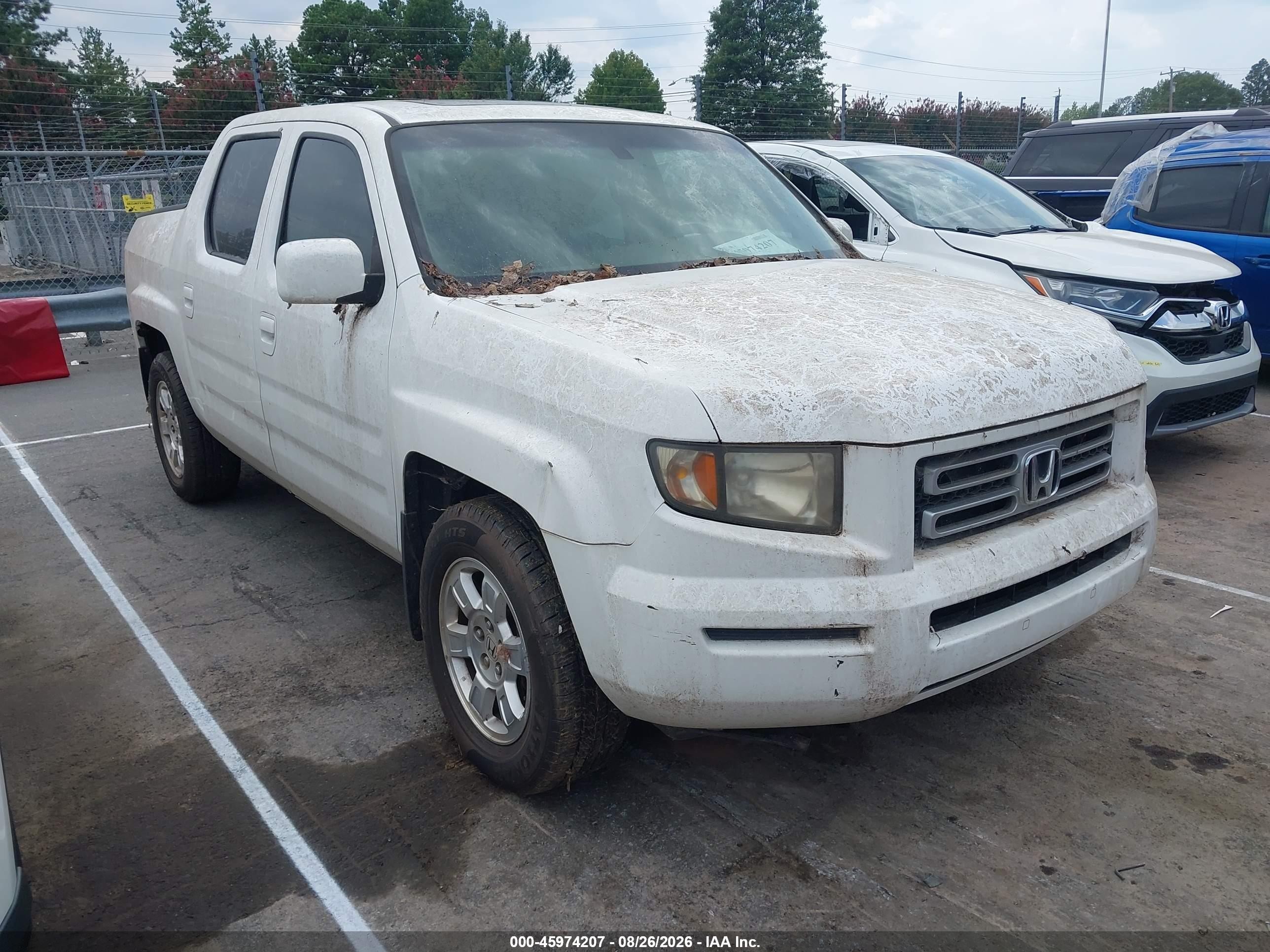 2008 Honda Ridgeline Rtl White vin: 2HJYK16518H514254