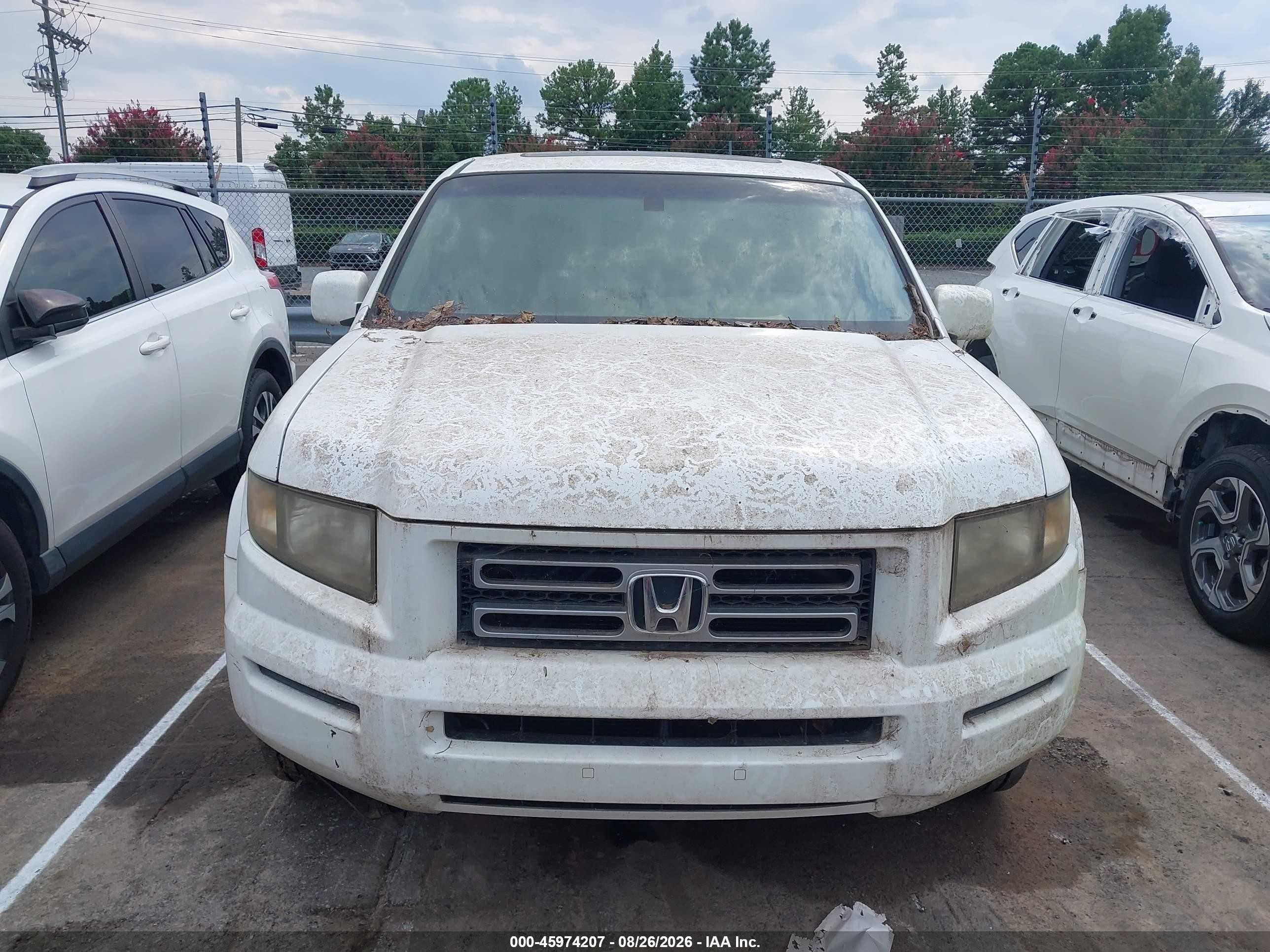 2008 Honda Ridgeline Rtl White vin: 2HJYK16518H514254