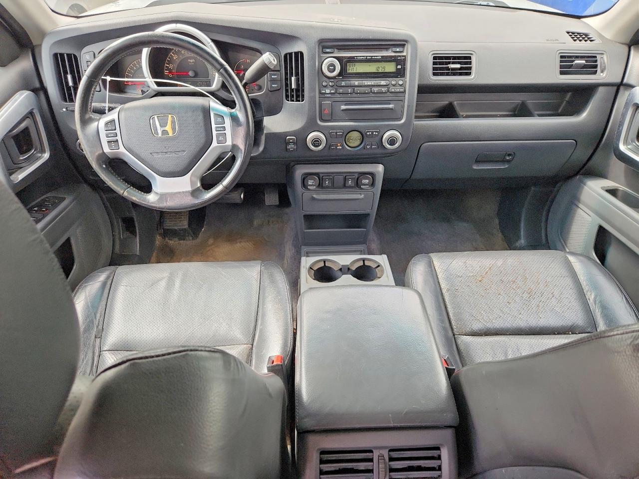 2006 Honda Ridgeline Rtl Silver vin: 2HJYK16526H556025