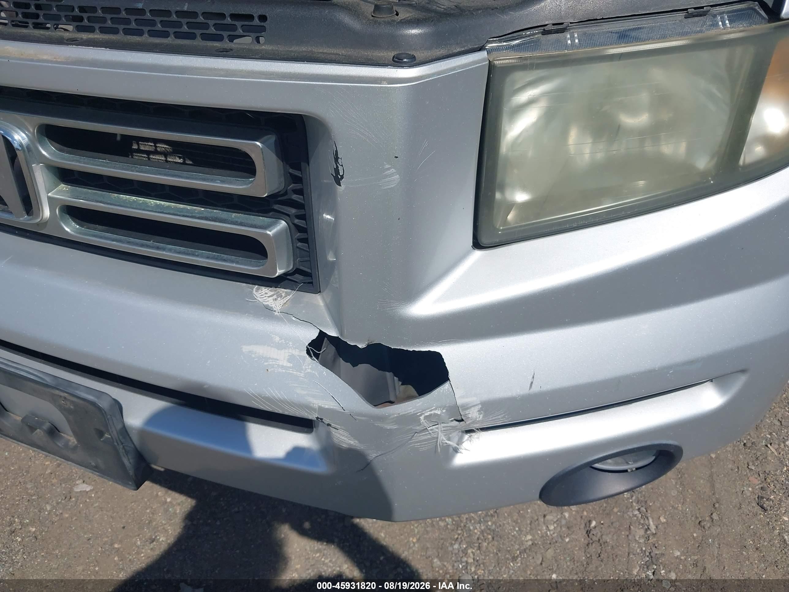 2008 Honda Ridgeline Rtl Silver vin: 2HJYK16528H514067