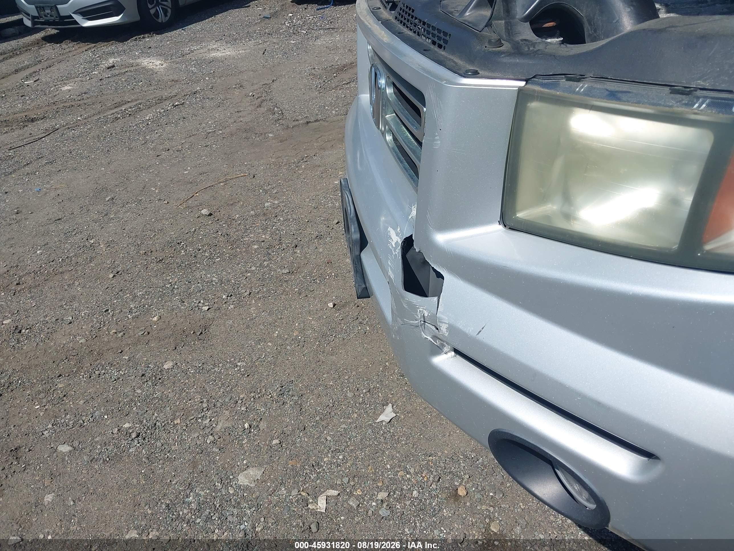 2008 Honda Ridgeline Rtl Silver vin: 2HJYK16528H514067