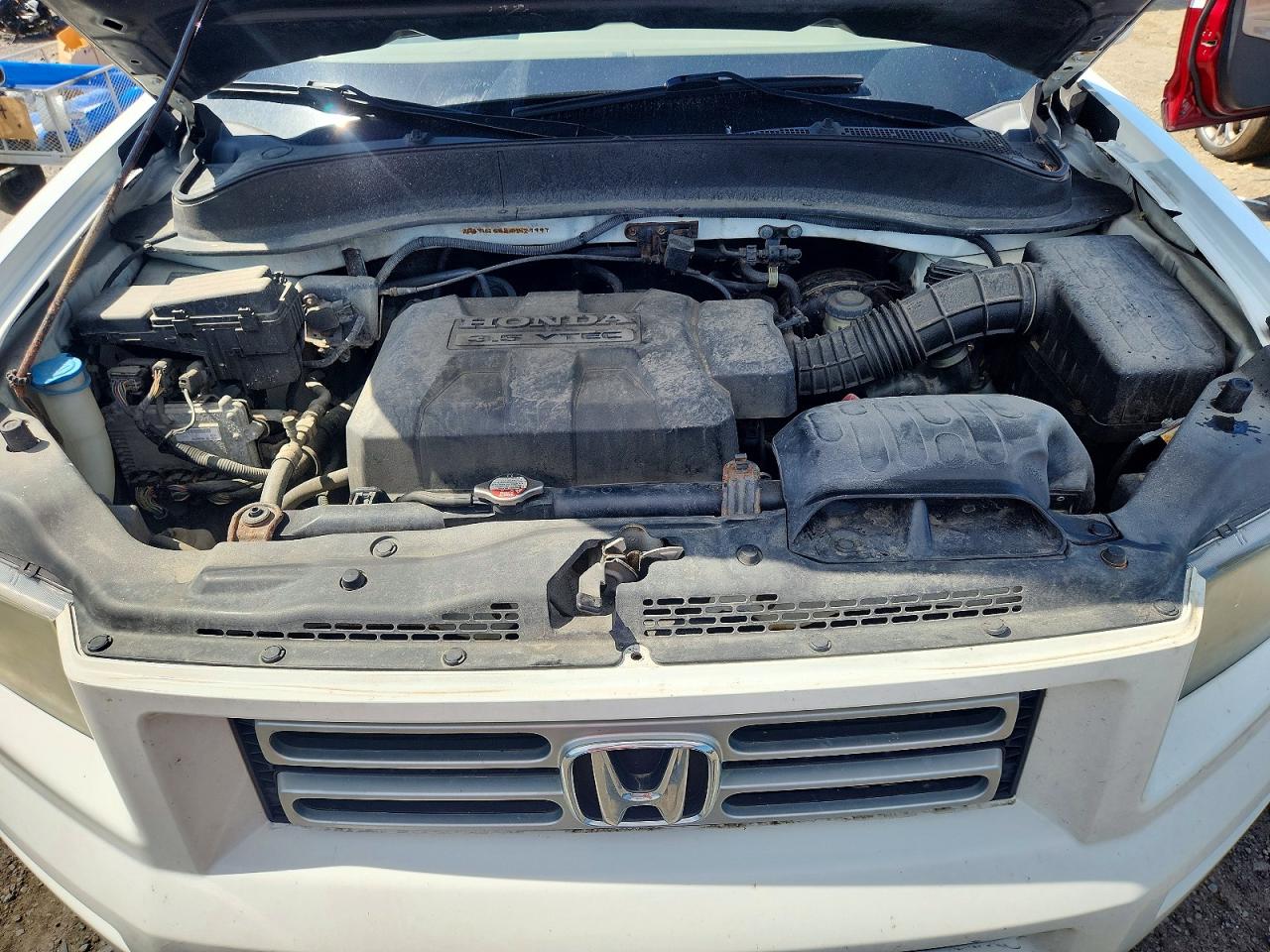 2008 Honda Ridgeline Rtl White vin: 2HJYK16528H527997