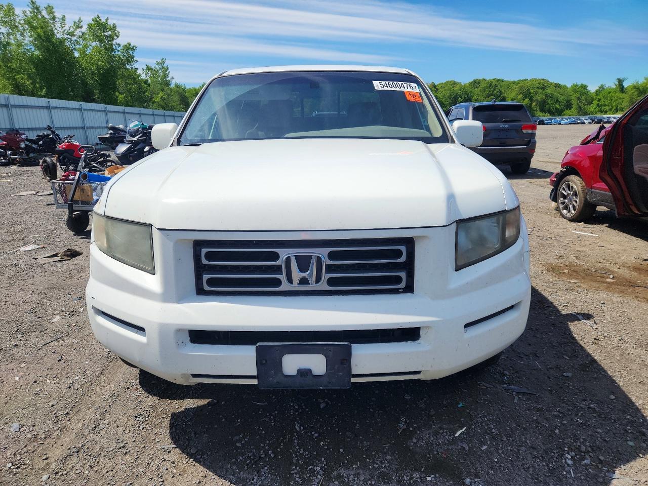 2008 Honda Ridgeline Rtl White vin: 2HJYK16528H527997