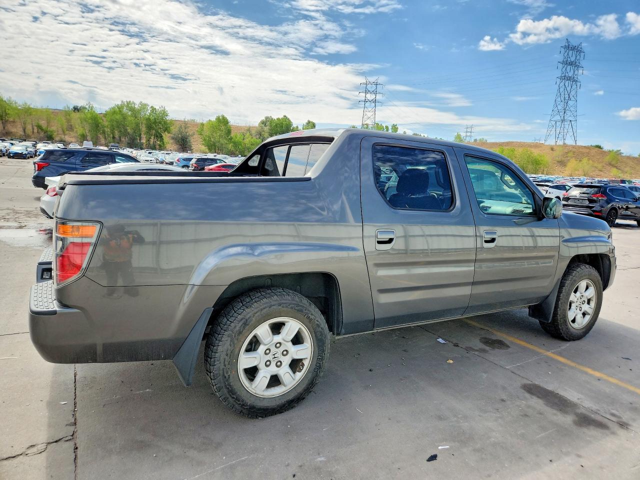 2007 Honda Ridgeline Rtl Gray vin: 2HJYK16537H536688