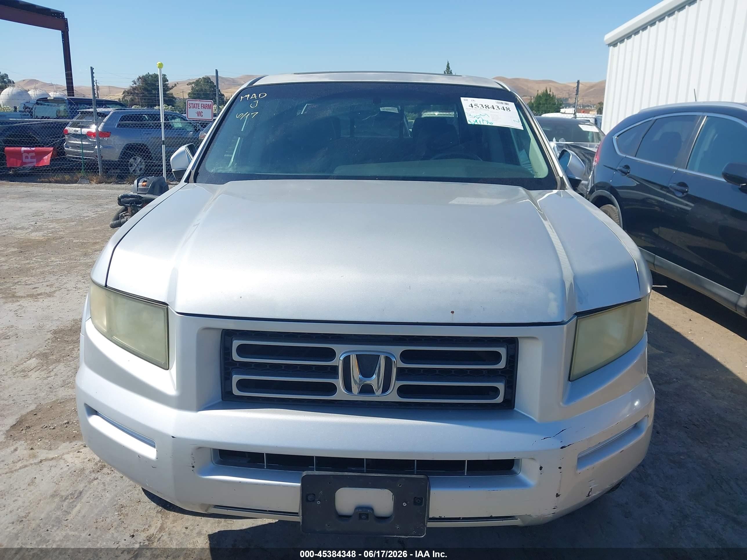2008 Honda Ridgeline Rtl Gray vin: 2HJYK16538H517995
