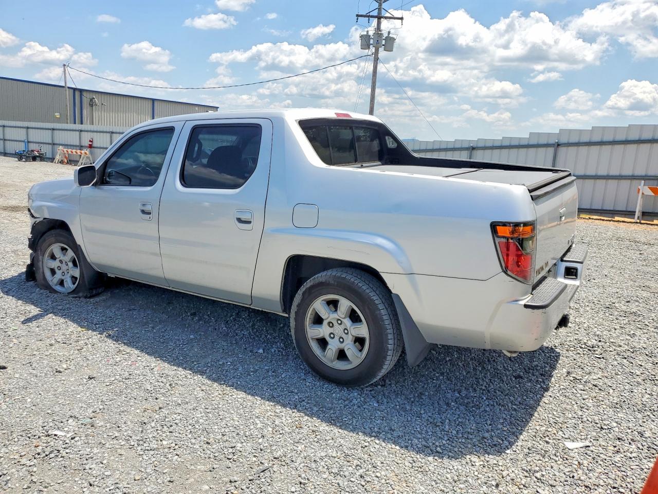 2006 Honda Ridgeline Rtl Silver vin: 2HJYK16546H547438