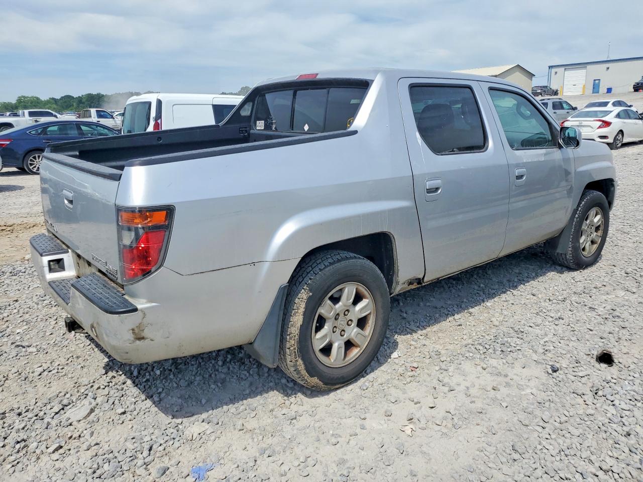 2006 Honda Ridgeline Rtl Silver vin: 2HJYK16546H572226