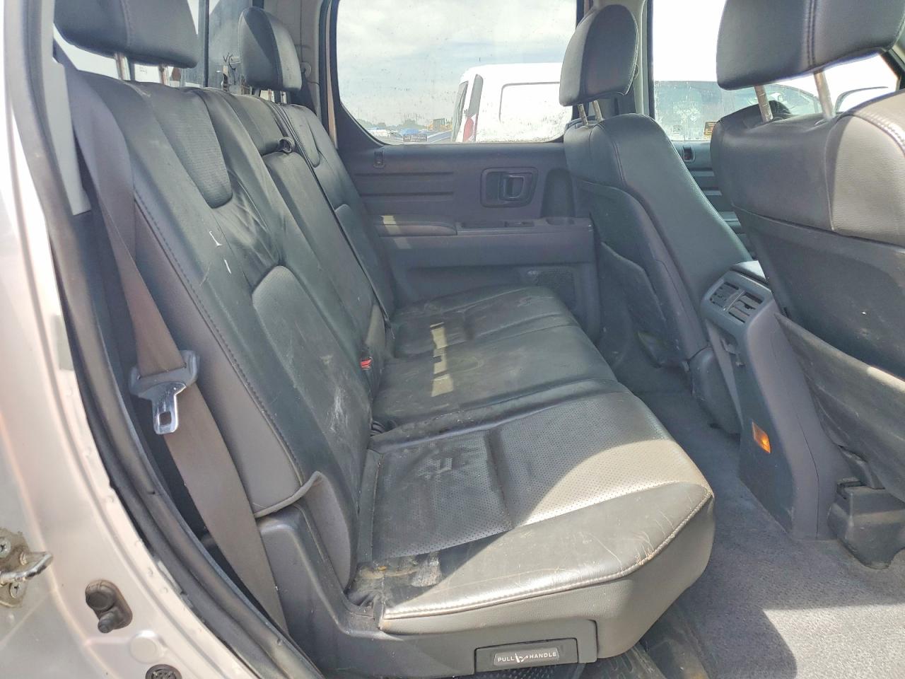 2006 Honda Ridgeline Rtl Silver vin: 2HJYK16546H572226