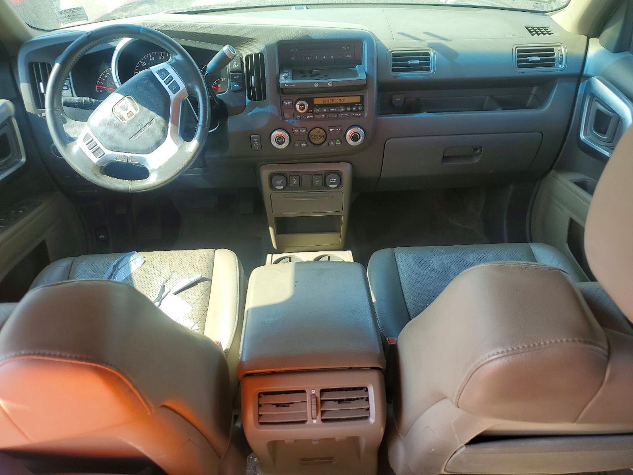 2008 Honda Ridgeline Sport Burgundy vin: 2HJYK16548H520775