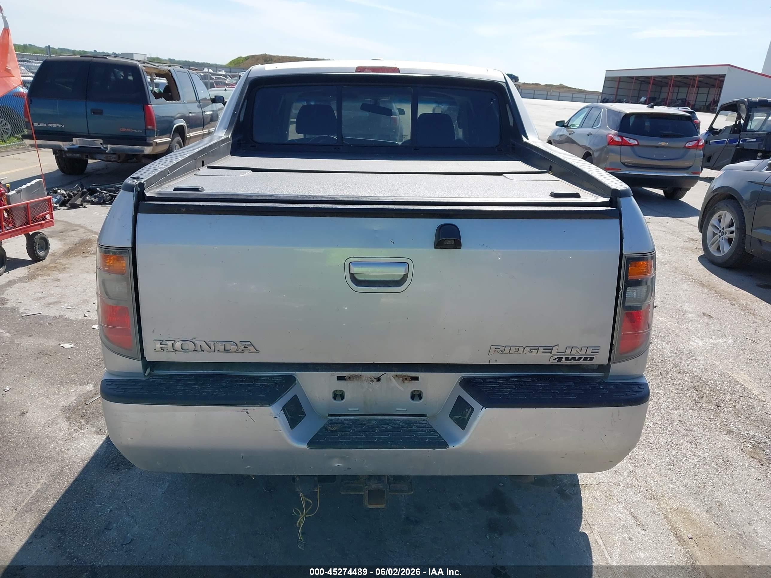 2008 Honda Ridgeline Rtl Silver vin: 2HJYK16548H522428