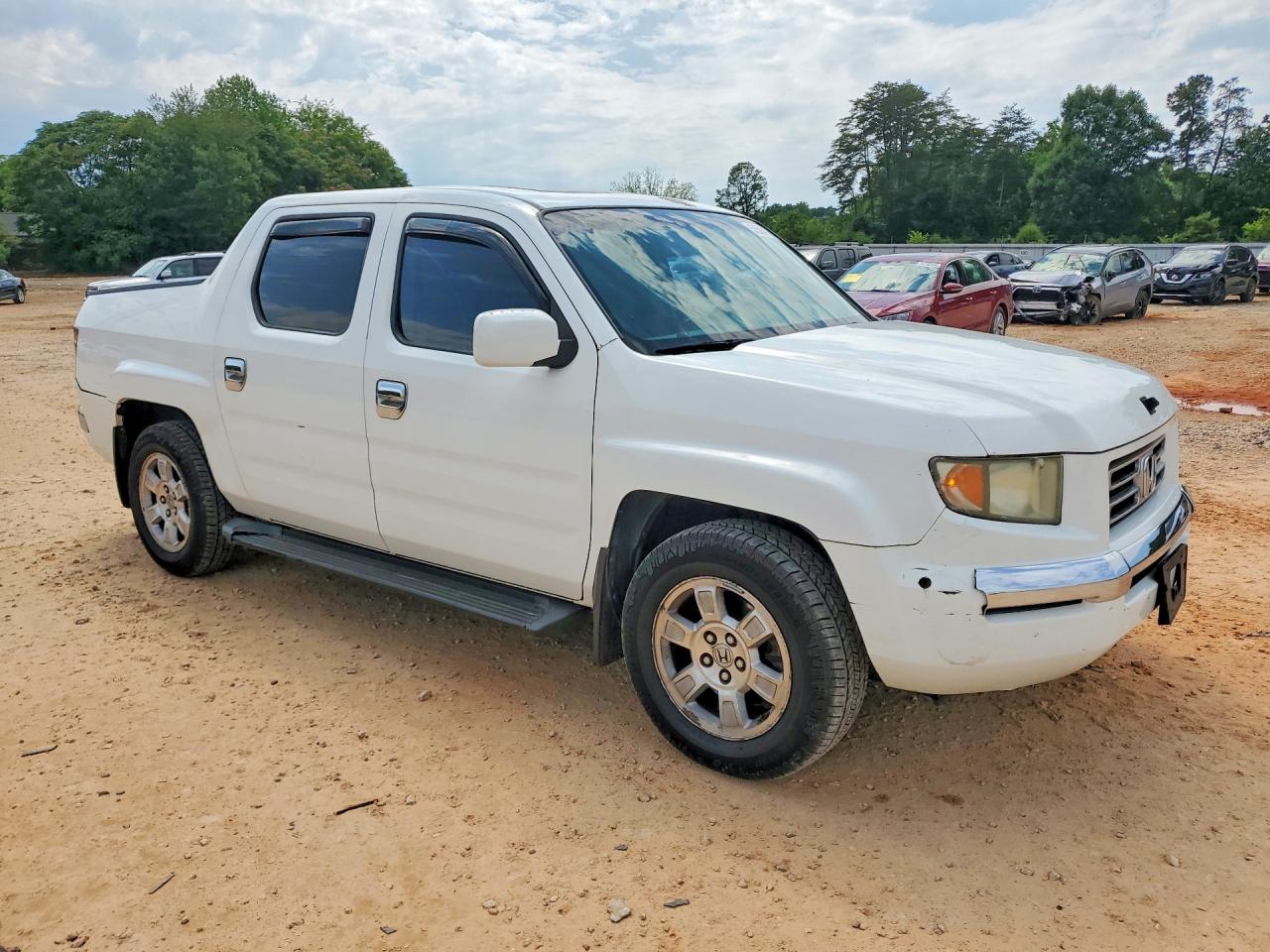 2008 Honda Ridgeline Rtl White vin: 2HJYK16558H528061