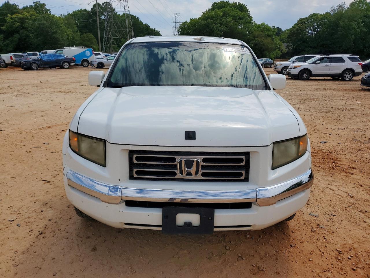 2008 Honda Ridgeline Rtl White vin: 2HJYK16558H528061