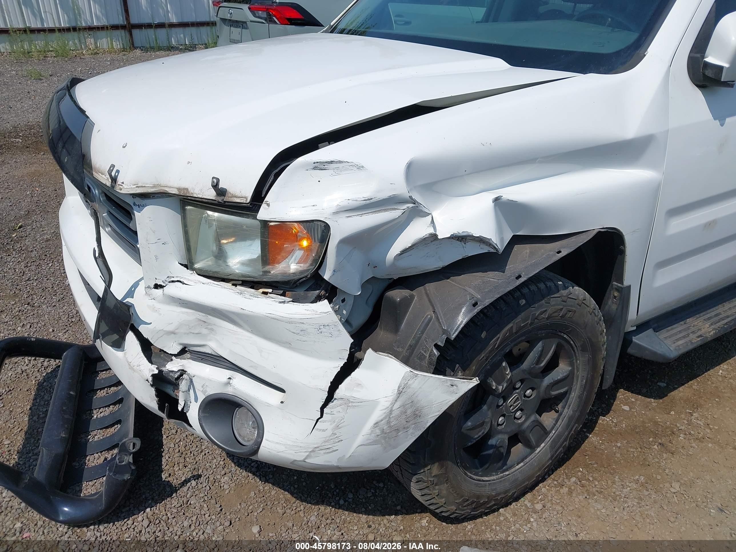 2006 Honda Ridgeline Rtl White vin: 2HJYK16566H005337