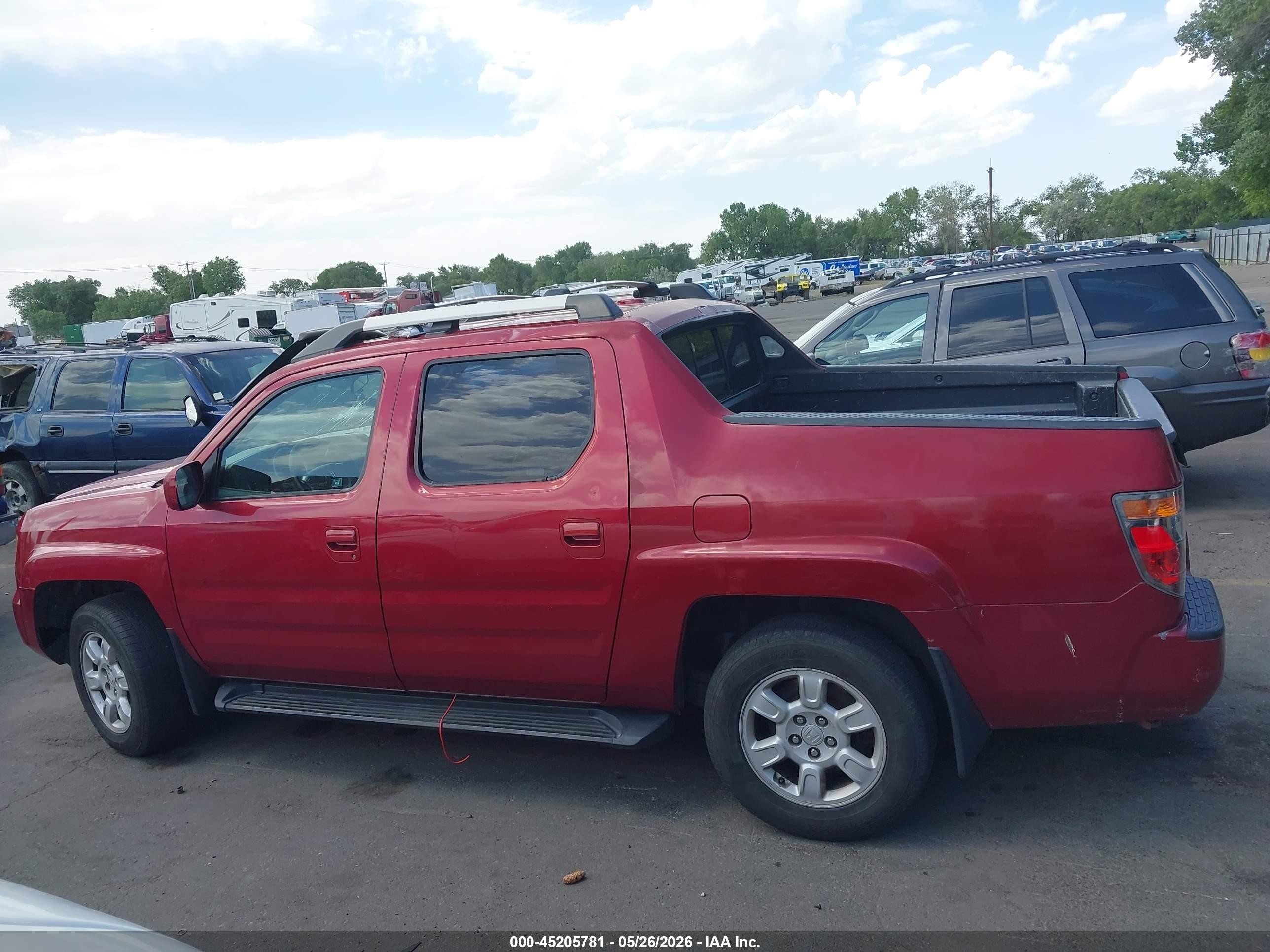 2006 Honda Ridgeline Rtl Red vin: 2HJYK16566H530544