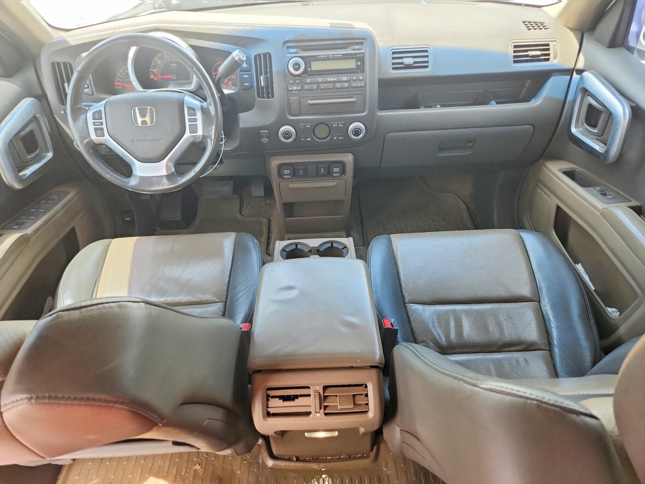 2006 Honda Ridgeline Rtl White vin: 2HJYK16566H531449
