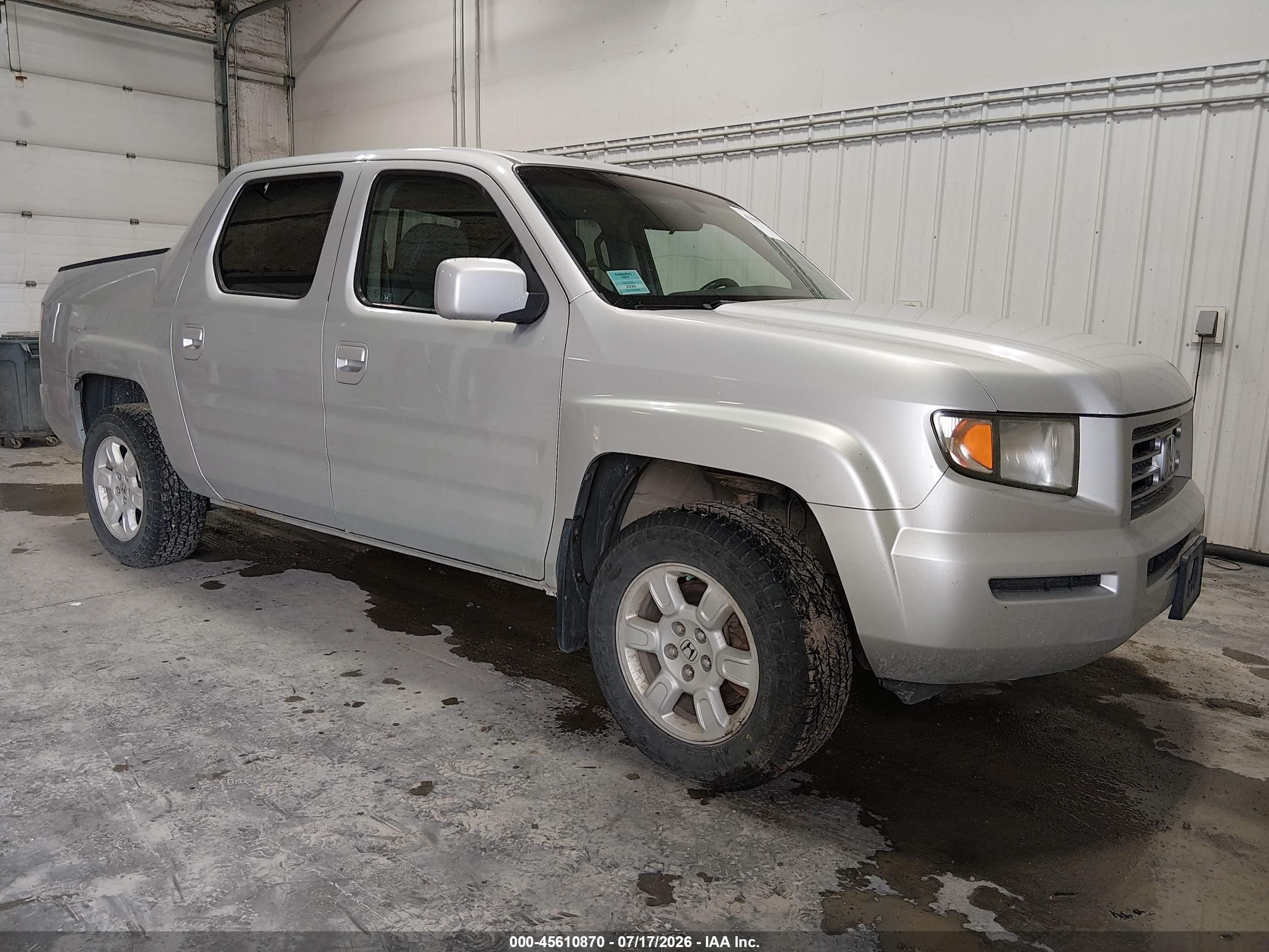 2007 Honda Ridgeline Rtl Silver vin: 2HJYK16567H542940