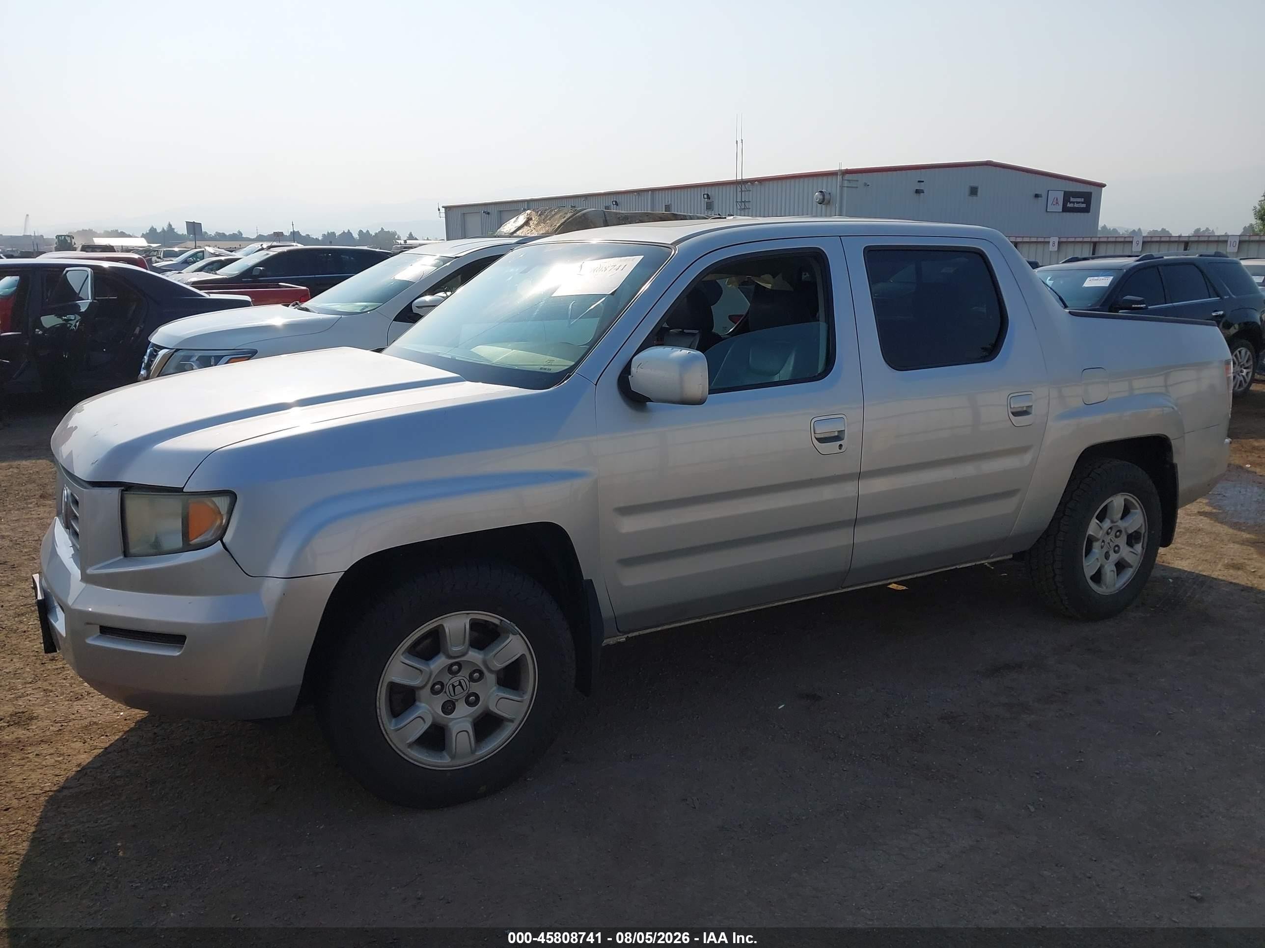 2007 Honda Ridgeline Rtl Silver vin: 2HJYK16567H548768