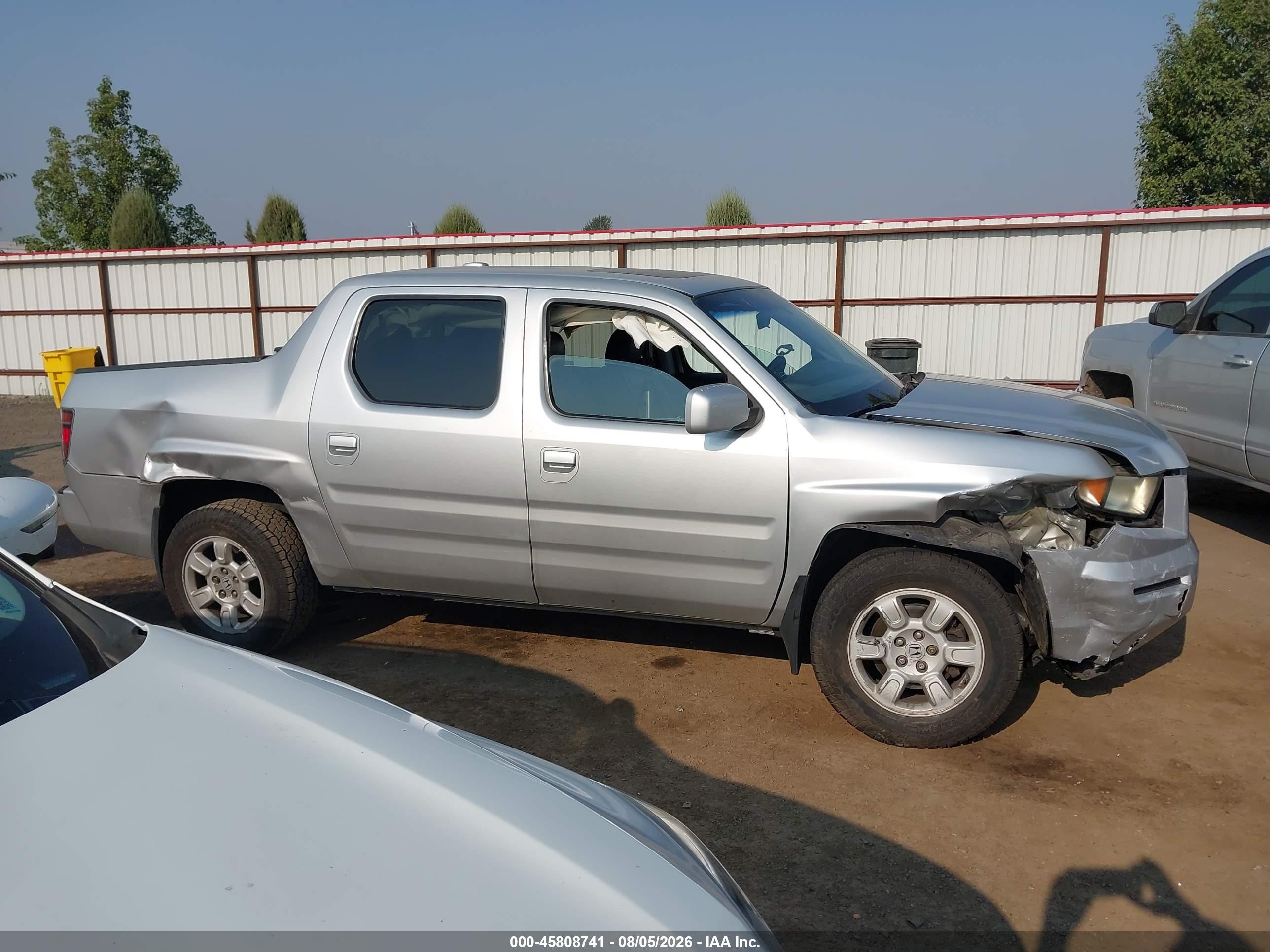 2007 Honda Ridgeline Rtl Silver vin: 2HJYK16567H548768