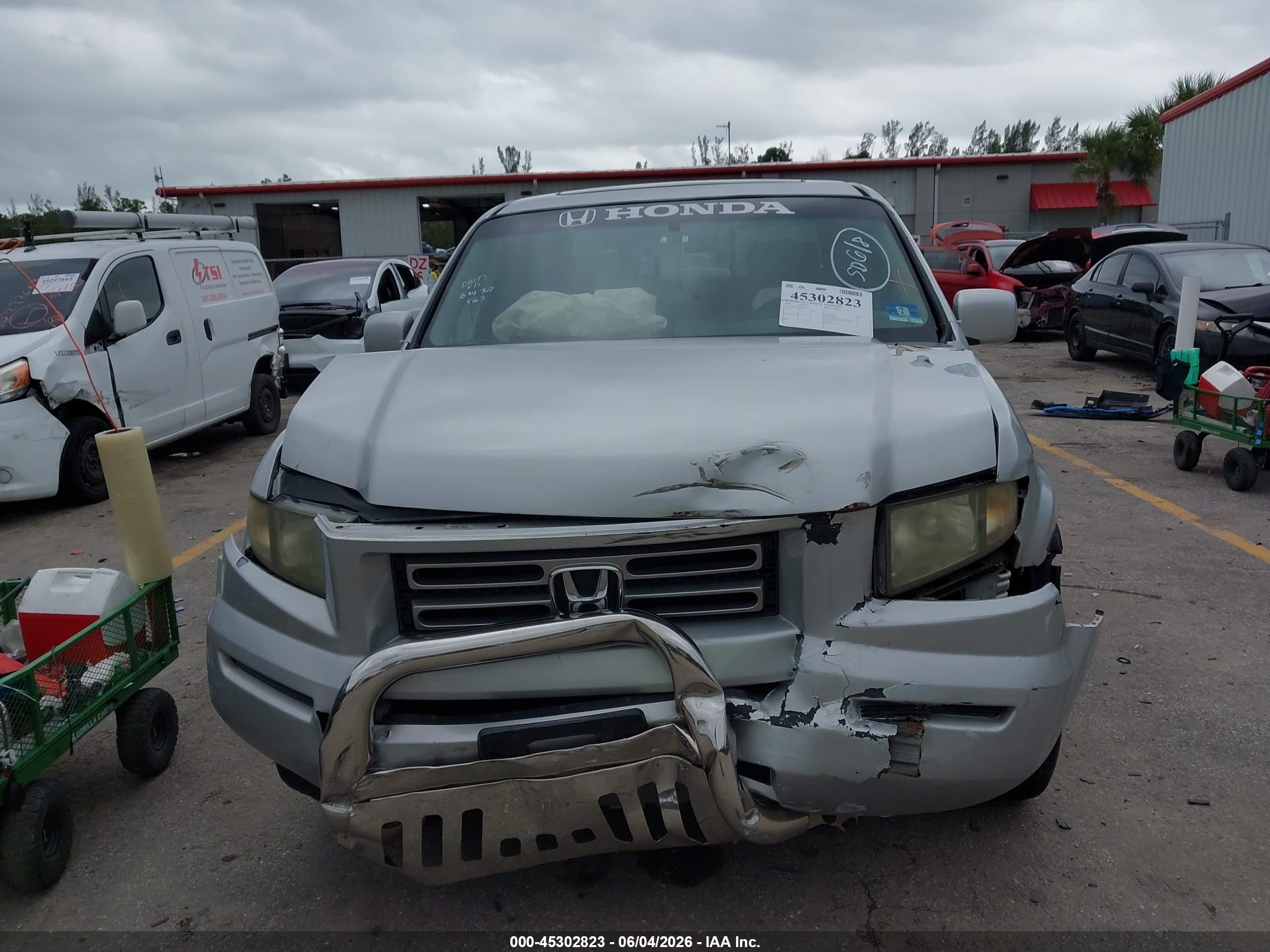 2008 Honda Ridgeline Rtl Серебряный vin: 2HJYK16568H502357
